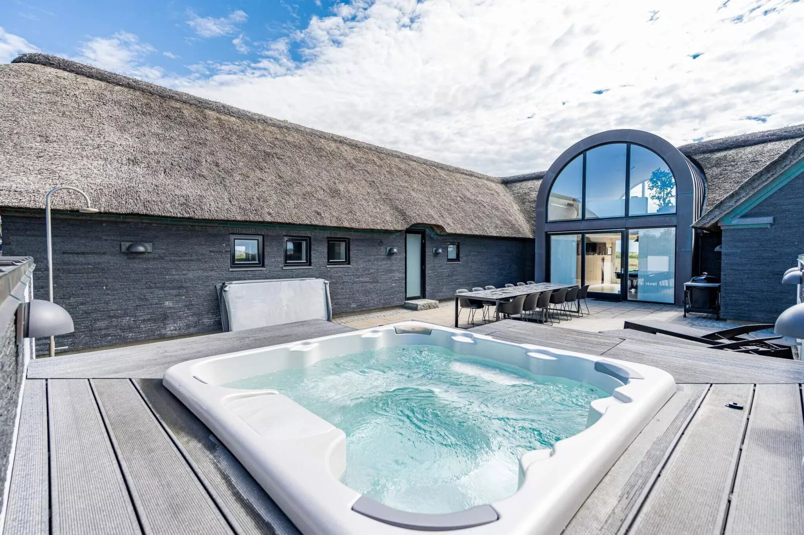 12 person holiday home in Blåvand-Spa