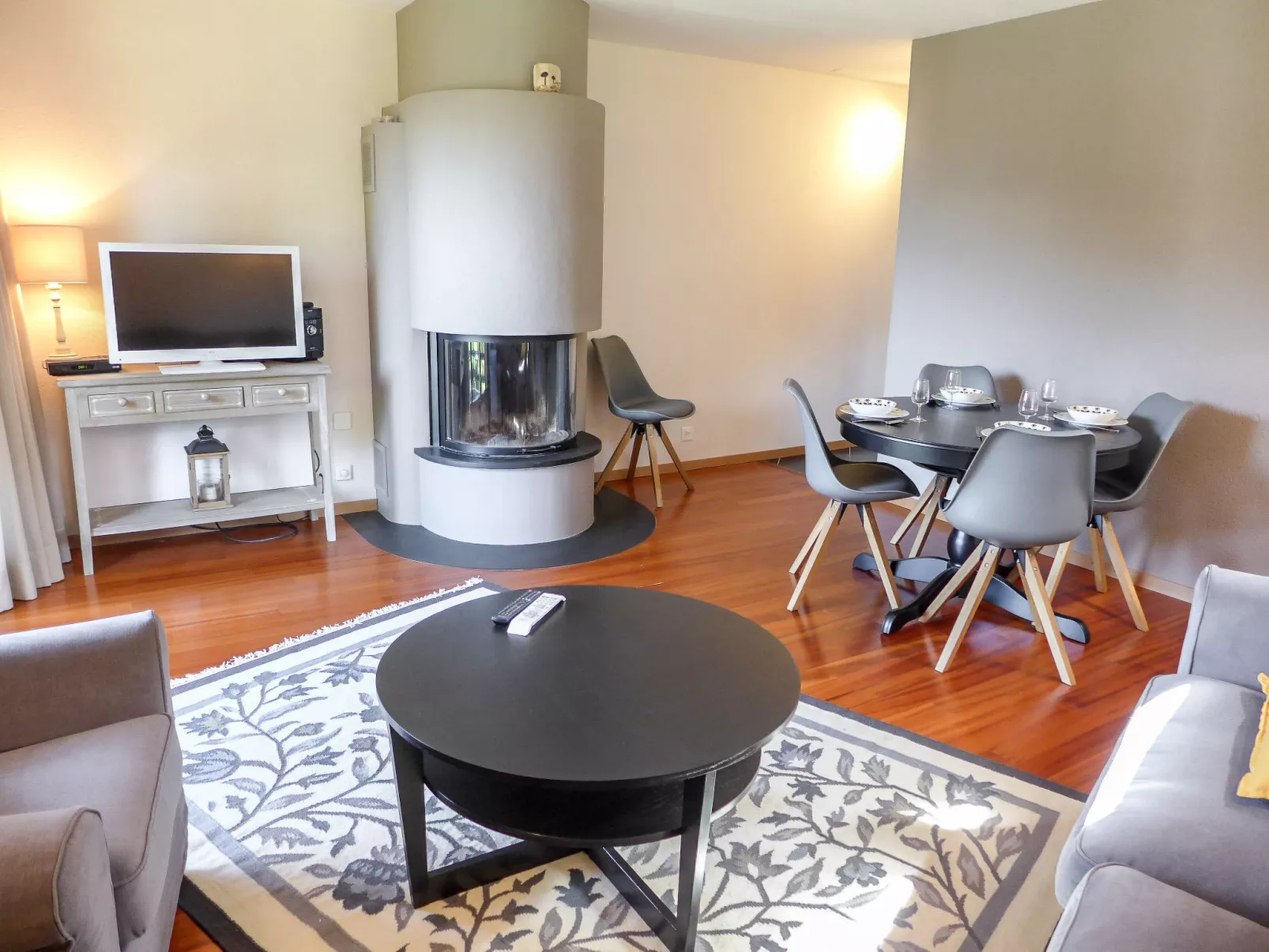 Villars Soleil B15-Inside