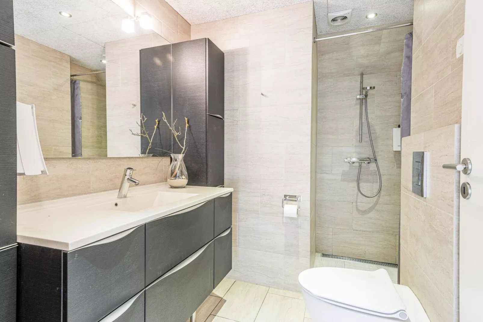 12 person holiday home in Blåvand-Indoor