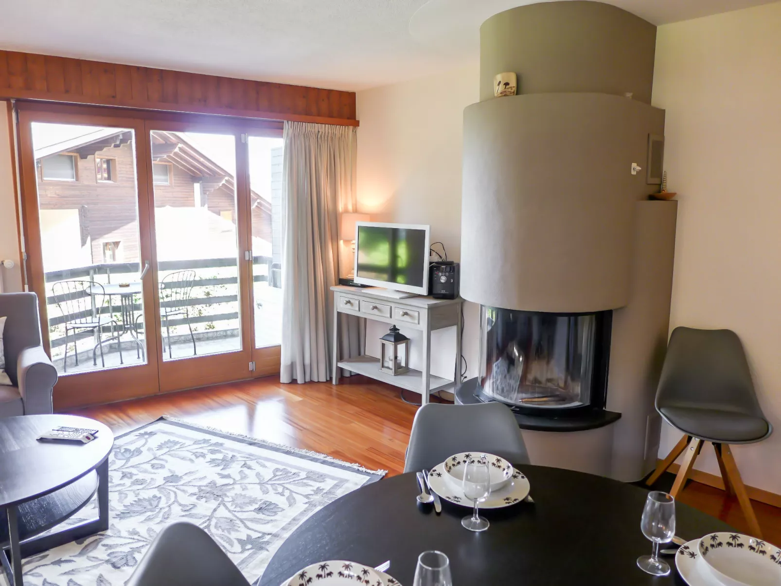 Villars Soleil B15-Inside