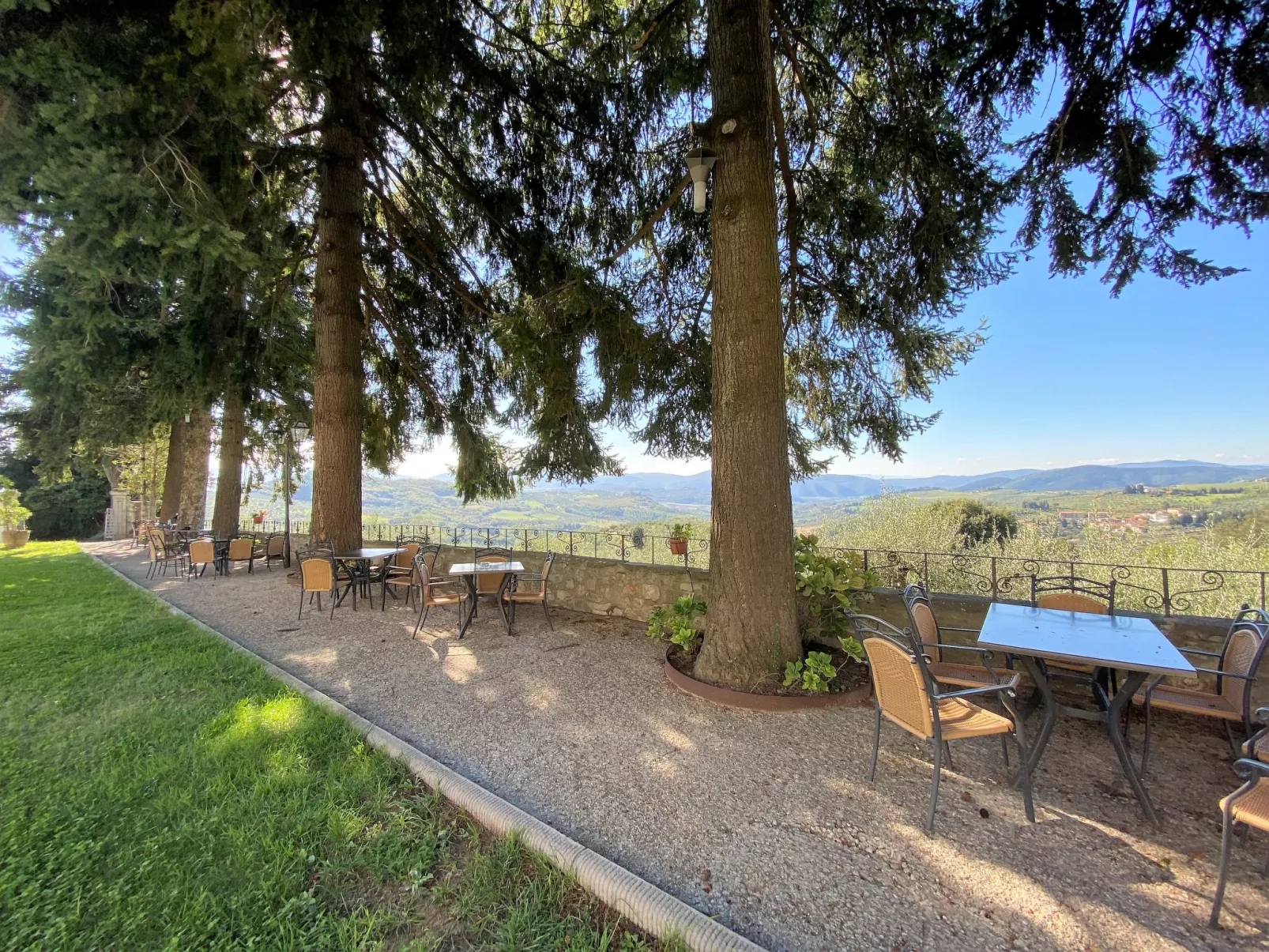 Villa Grassina-Draußen