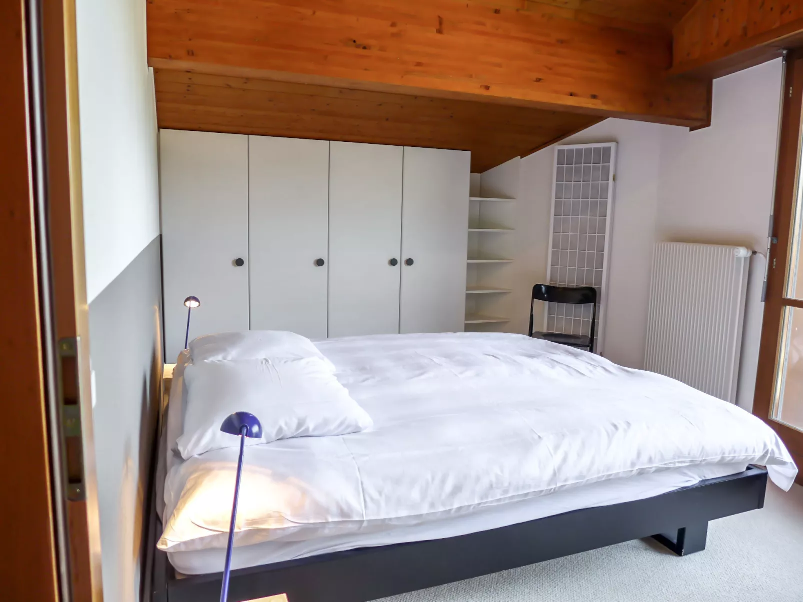 Villars Soleil B15-Inside