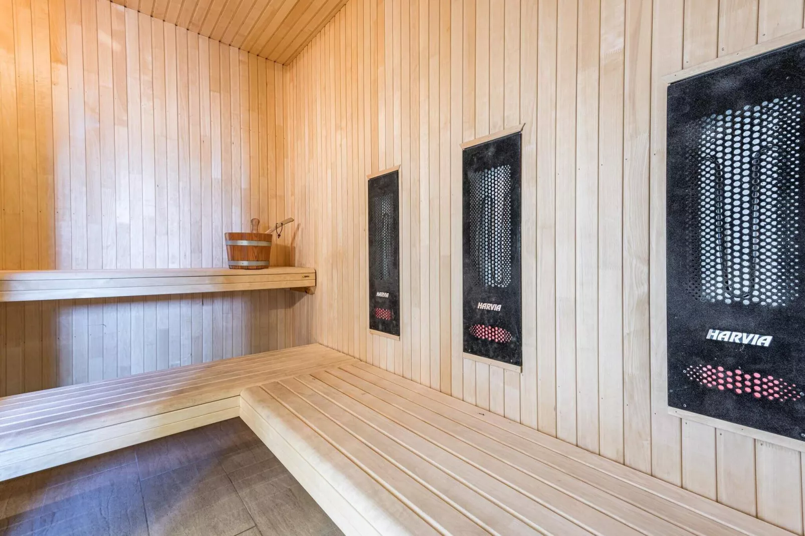 12 person holiday home in Blåvand-Sauna