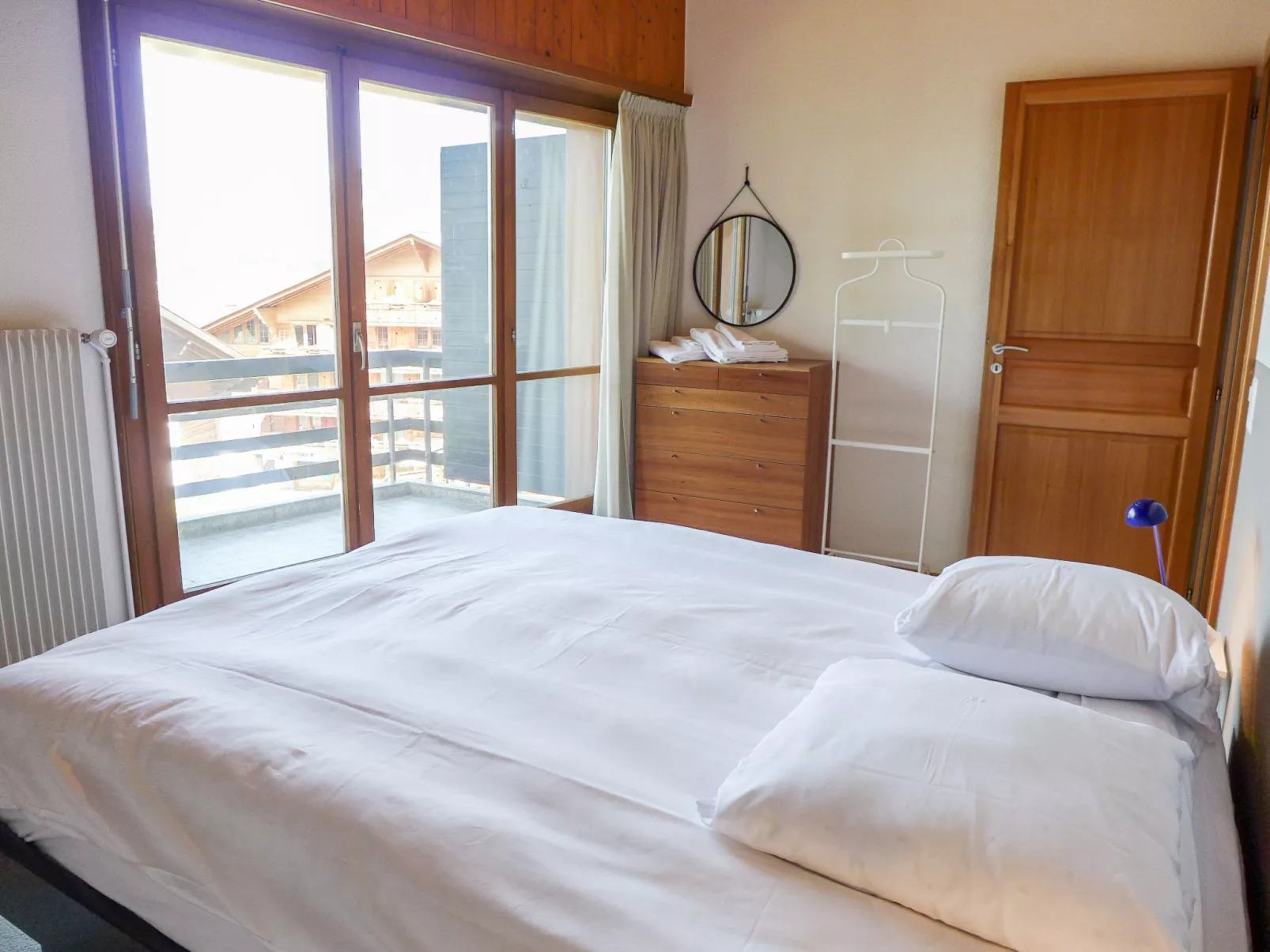 Villars Soleil B15-Inside
