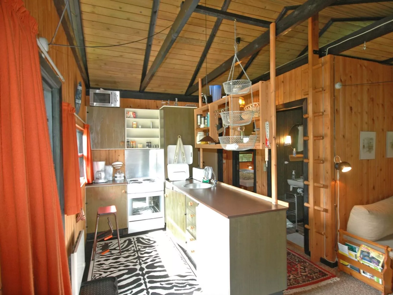 "Spasena" - 400m from the sea-Inside