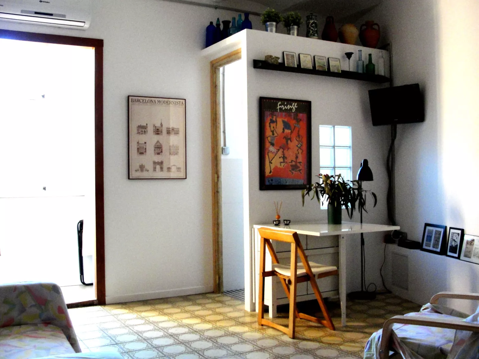 Eixample Dret Valencia / Cartagena-Inside