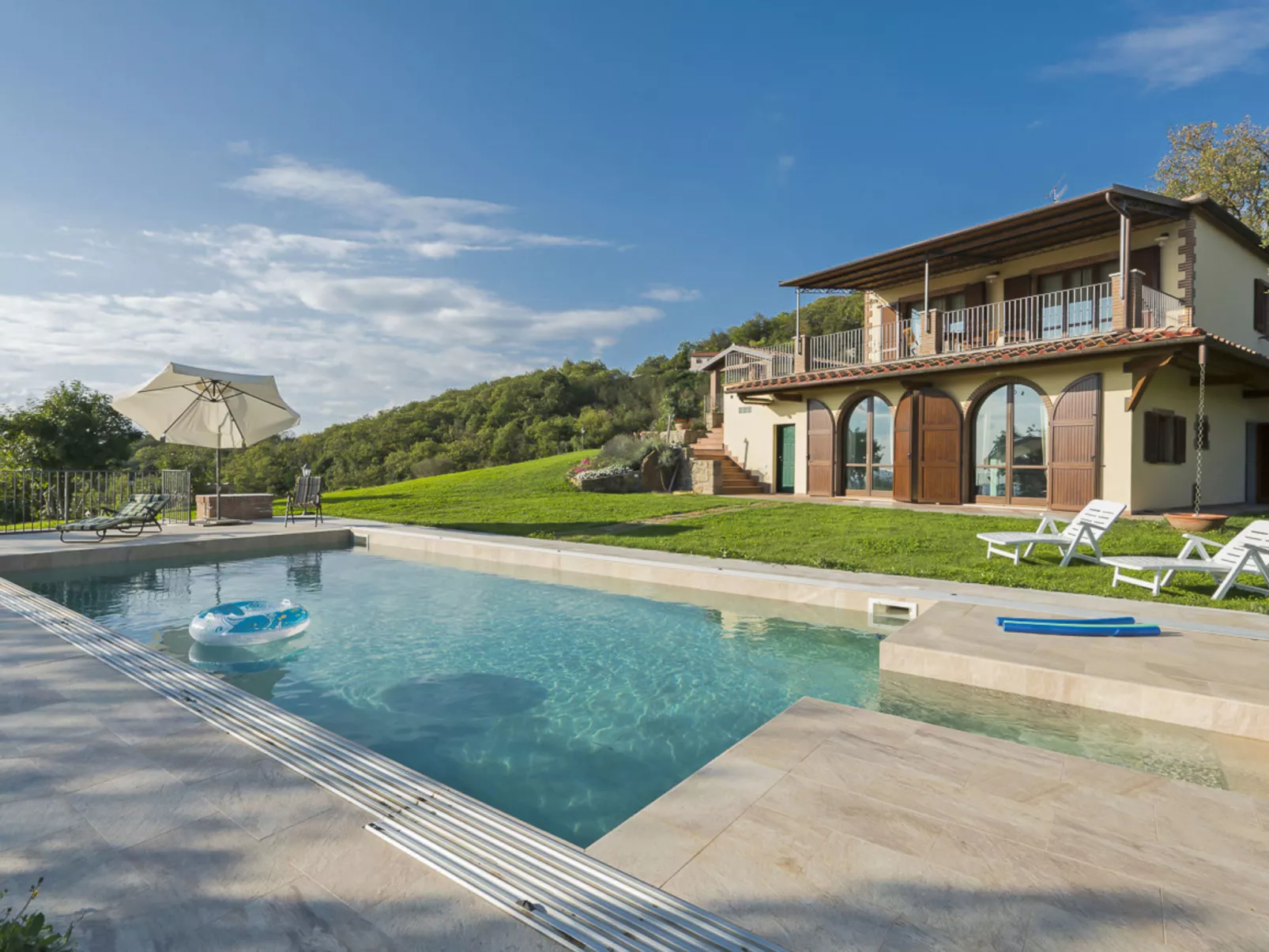 Villa la Vena-Outside