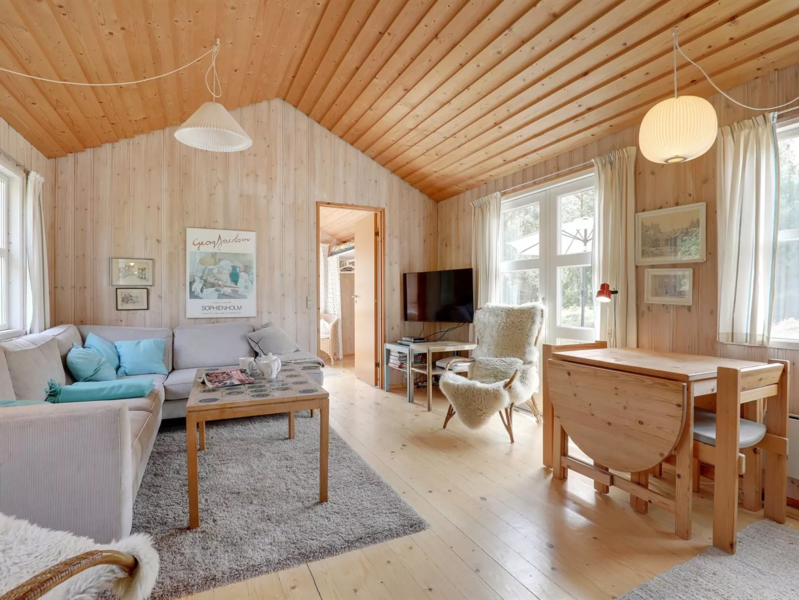 "Læff" - 50m from the sea-Drinnen