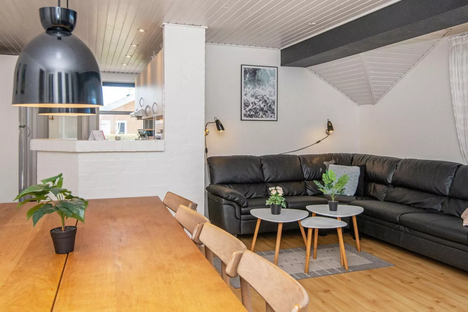 10 person holiday home in Juelsminde-Indoor