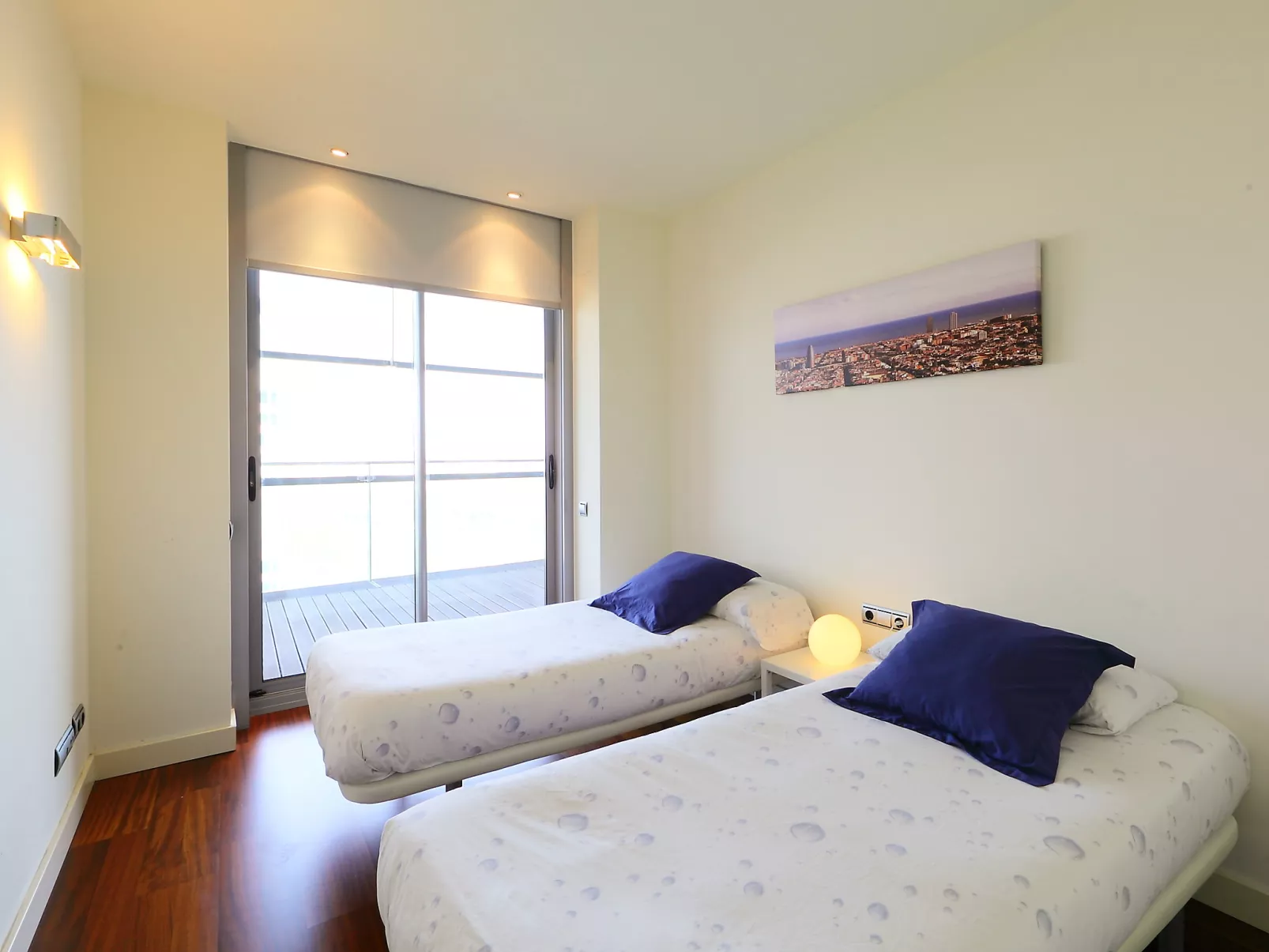 Diagonal Mar-Inside