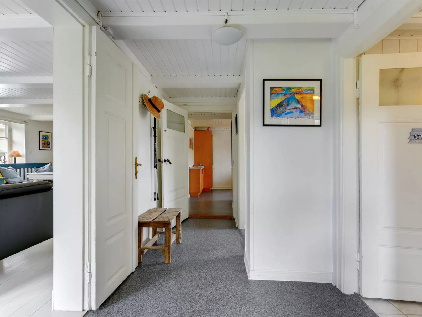 "Elma" - 24km from the sea-Inside