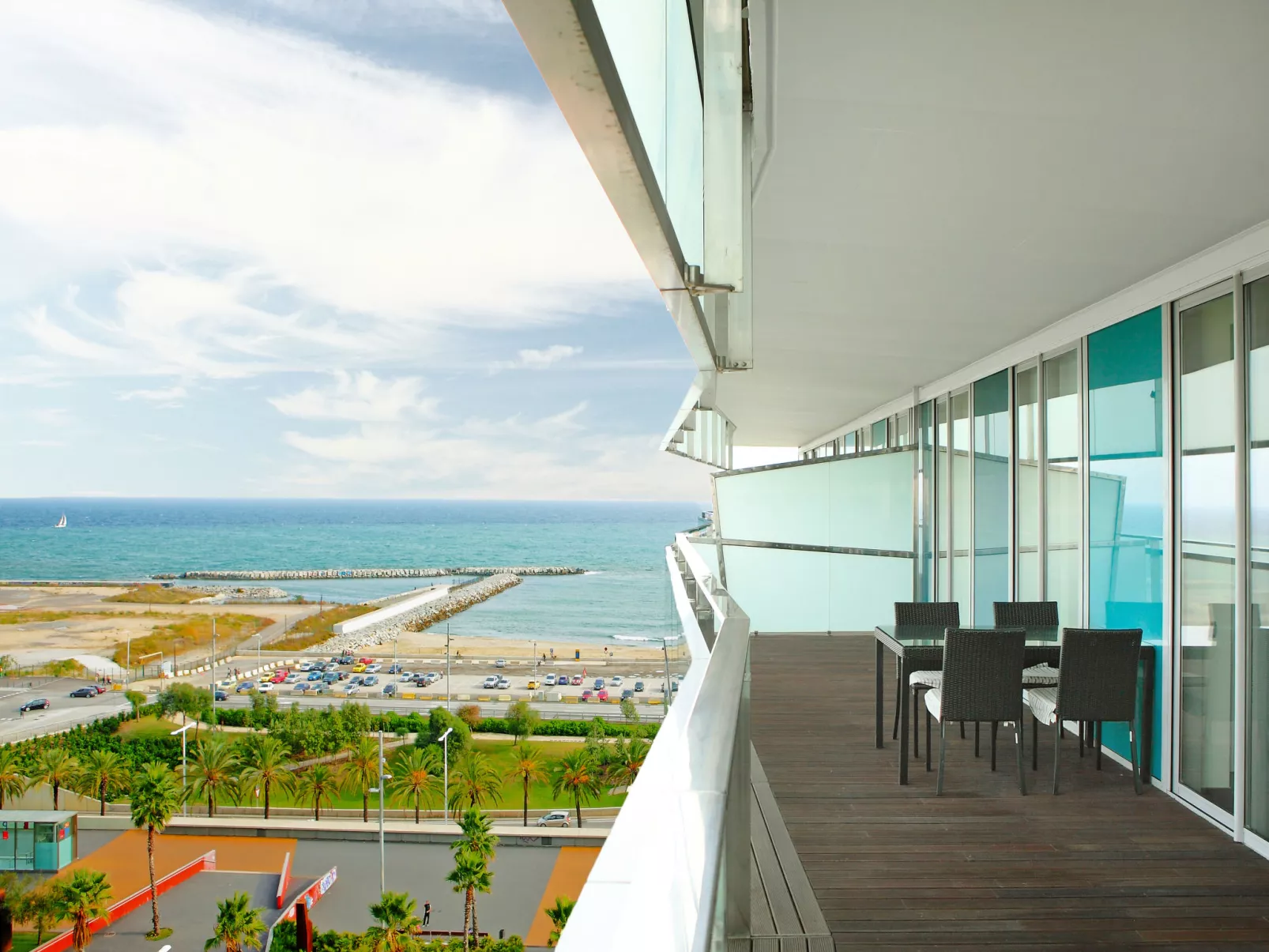 Diagonal Mar-Inside