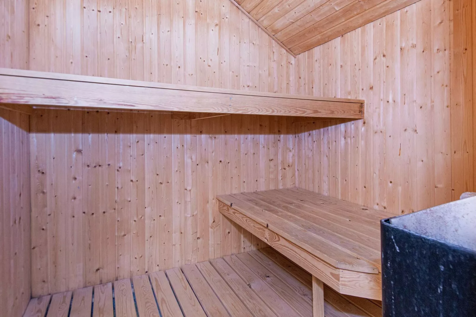 10 person holiday home in Juelsminde-Sauna