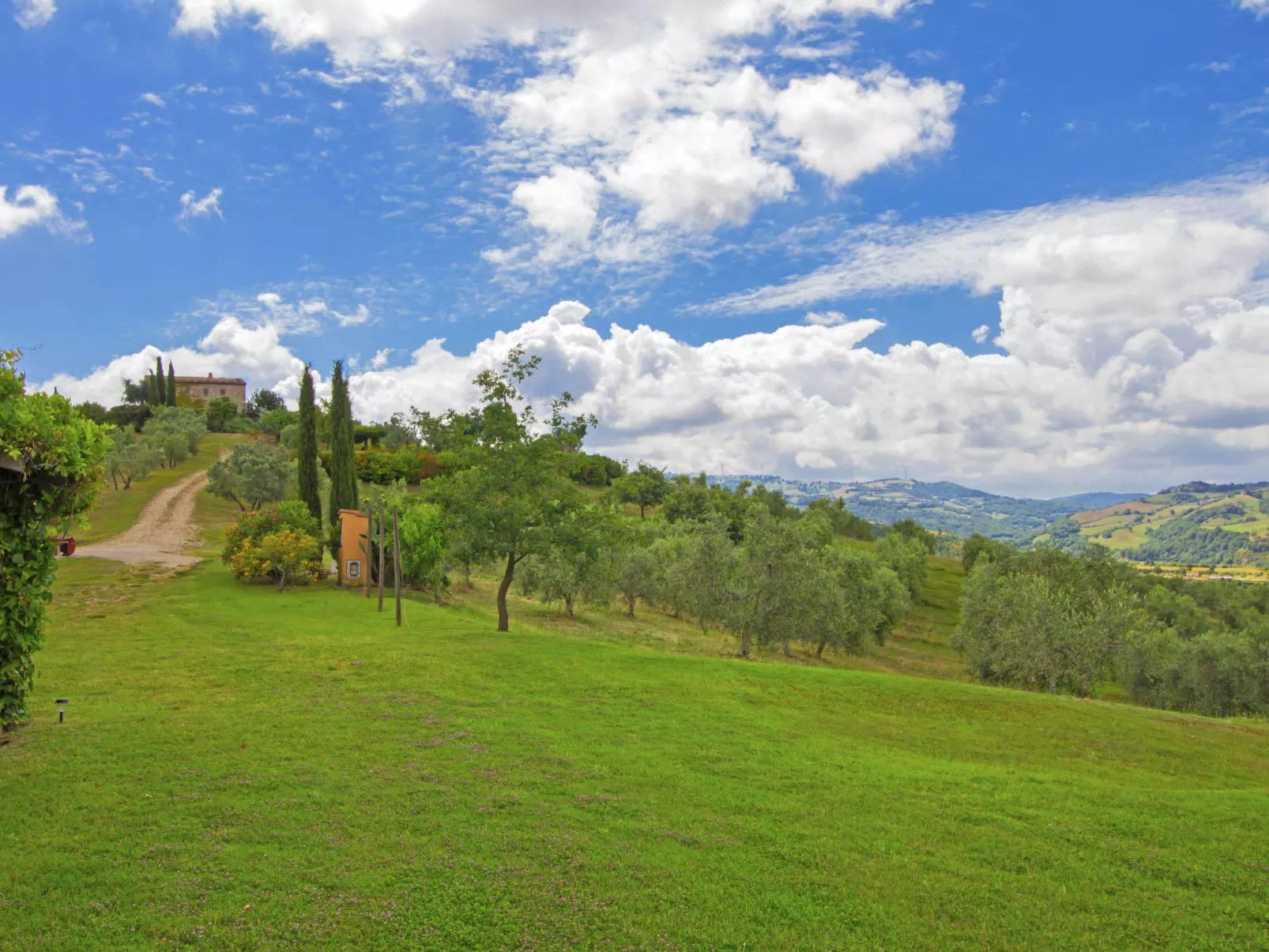Casa dell'Orto-Outside
