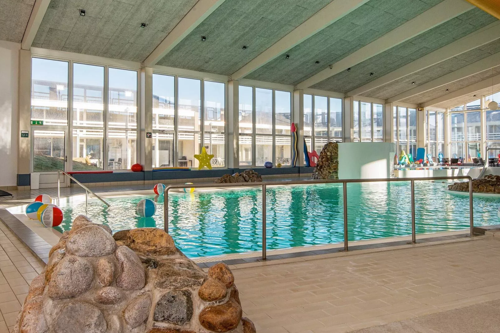 3 room,ground floor Premium-Pool