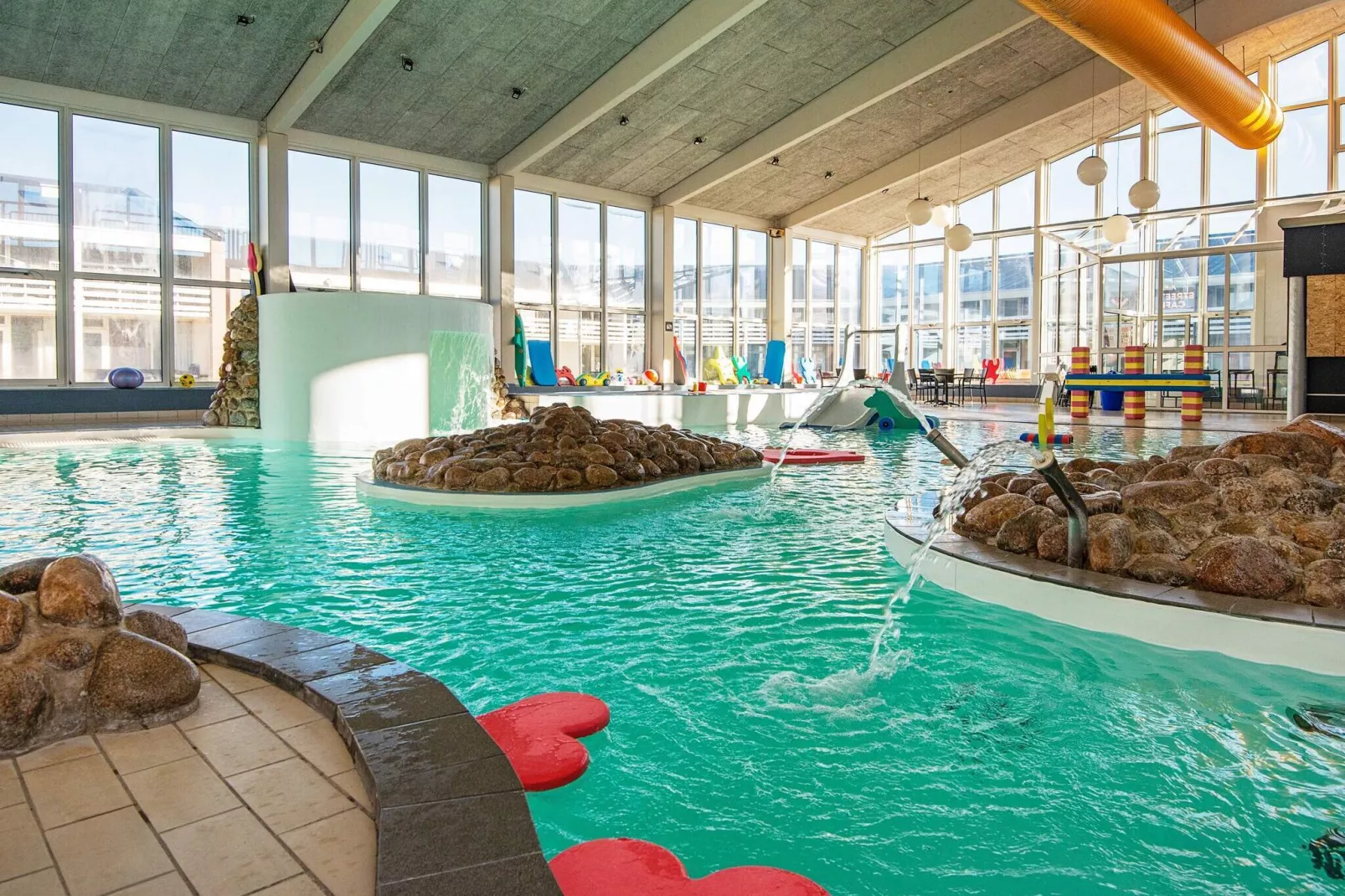 3 room,ground floor Premium-Pool