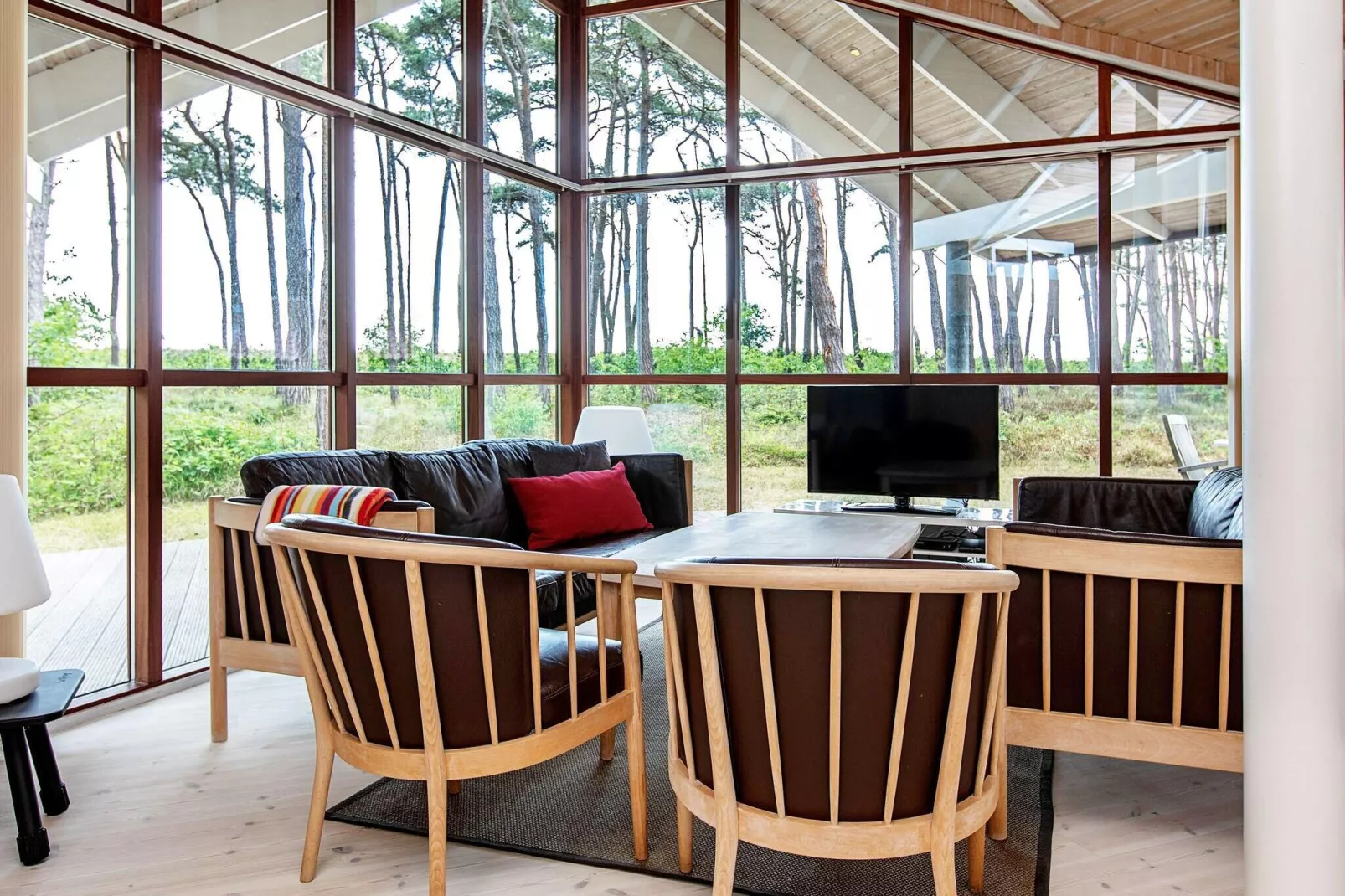Luxury Seaside Retreat with Spa-By Traum-Indoor