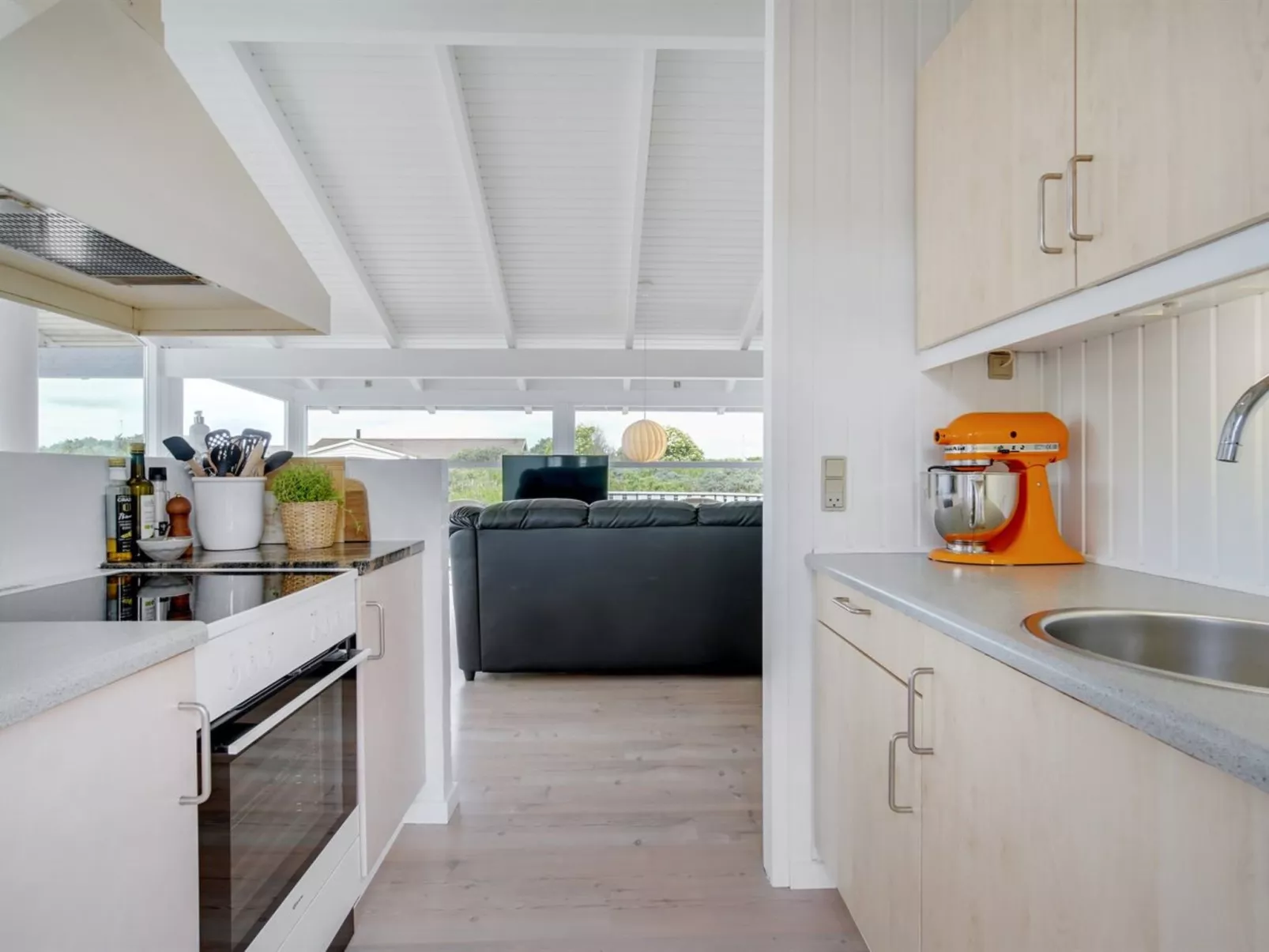 "Amalie" - 650m from the sea-Outside