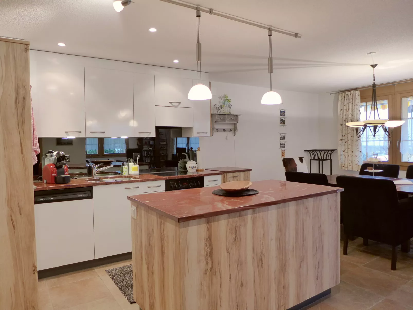 Laerchehus West-Inside