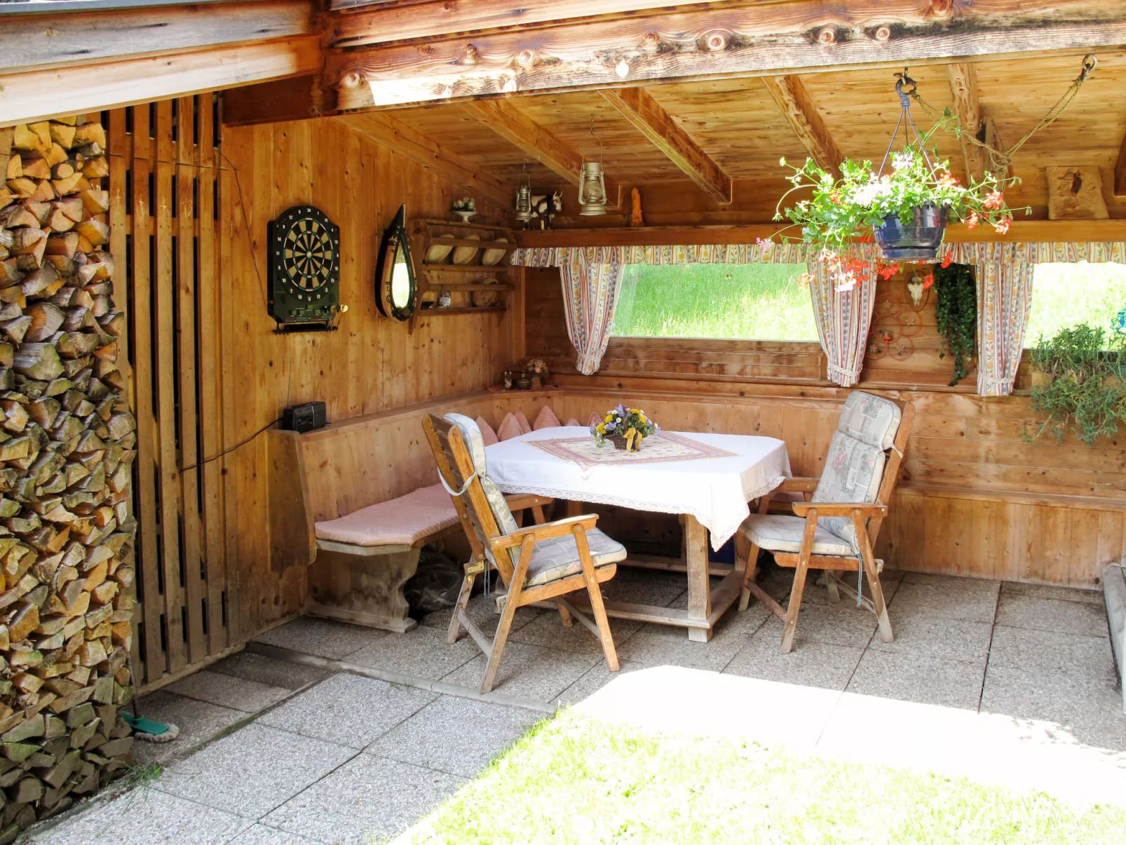 Landhaus Taxacher-Draußen