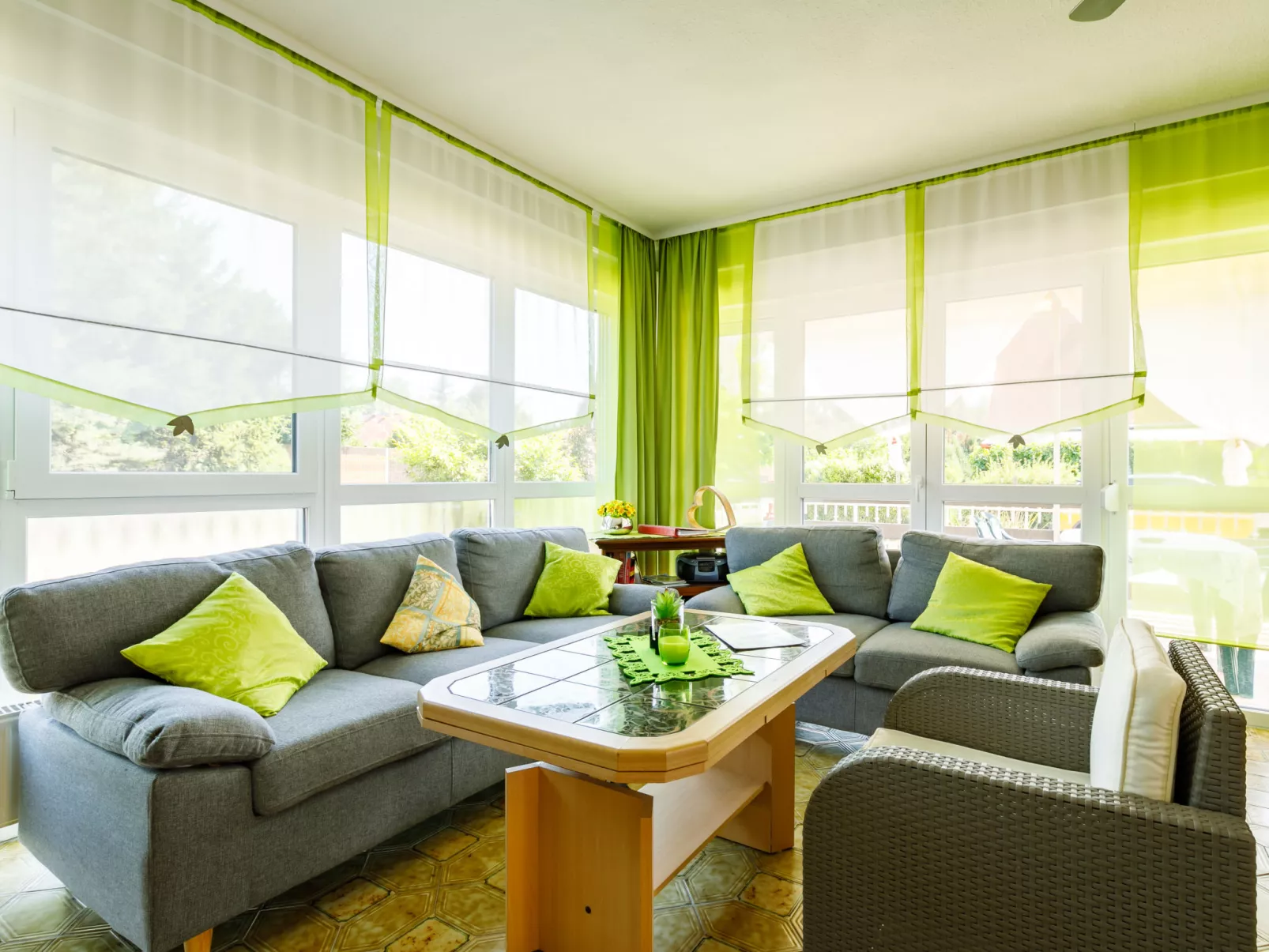 Sunny Day-Inside