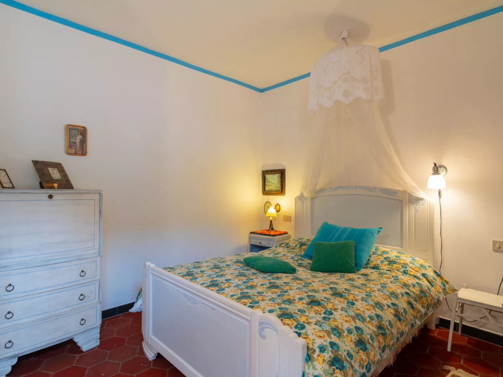 Casa del Cavaliere-Inside