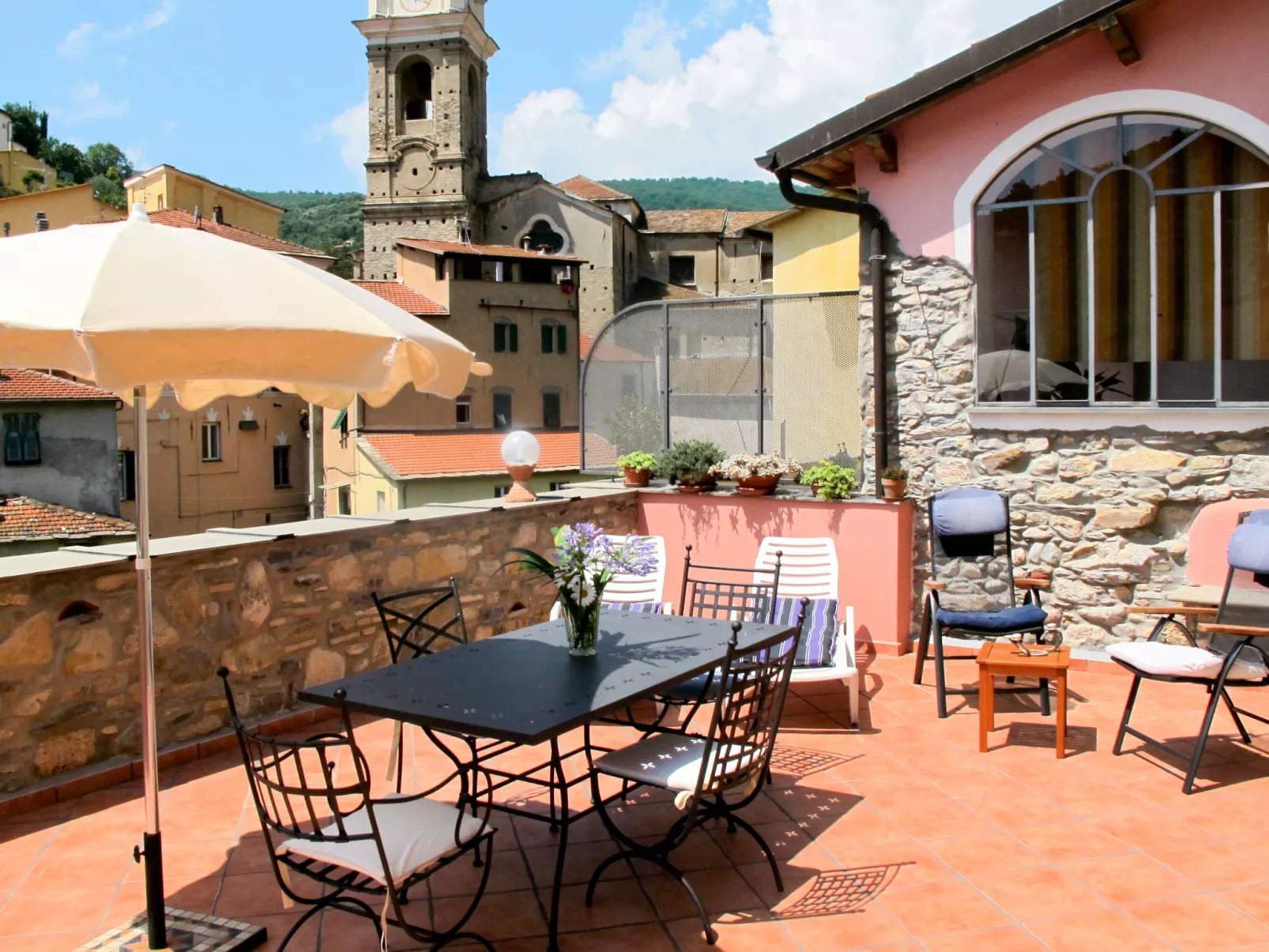 Casa del Cavaliere-Outside