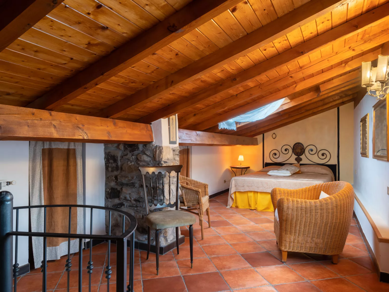 Casa del Cavaliere-Inside