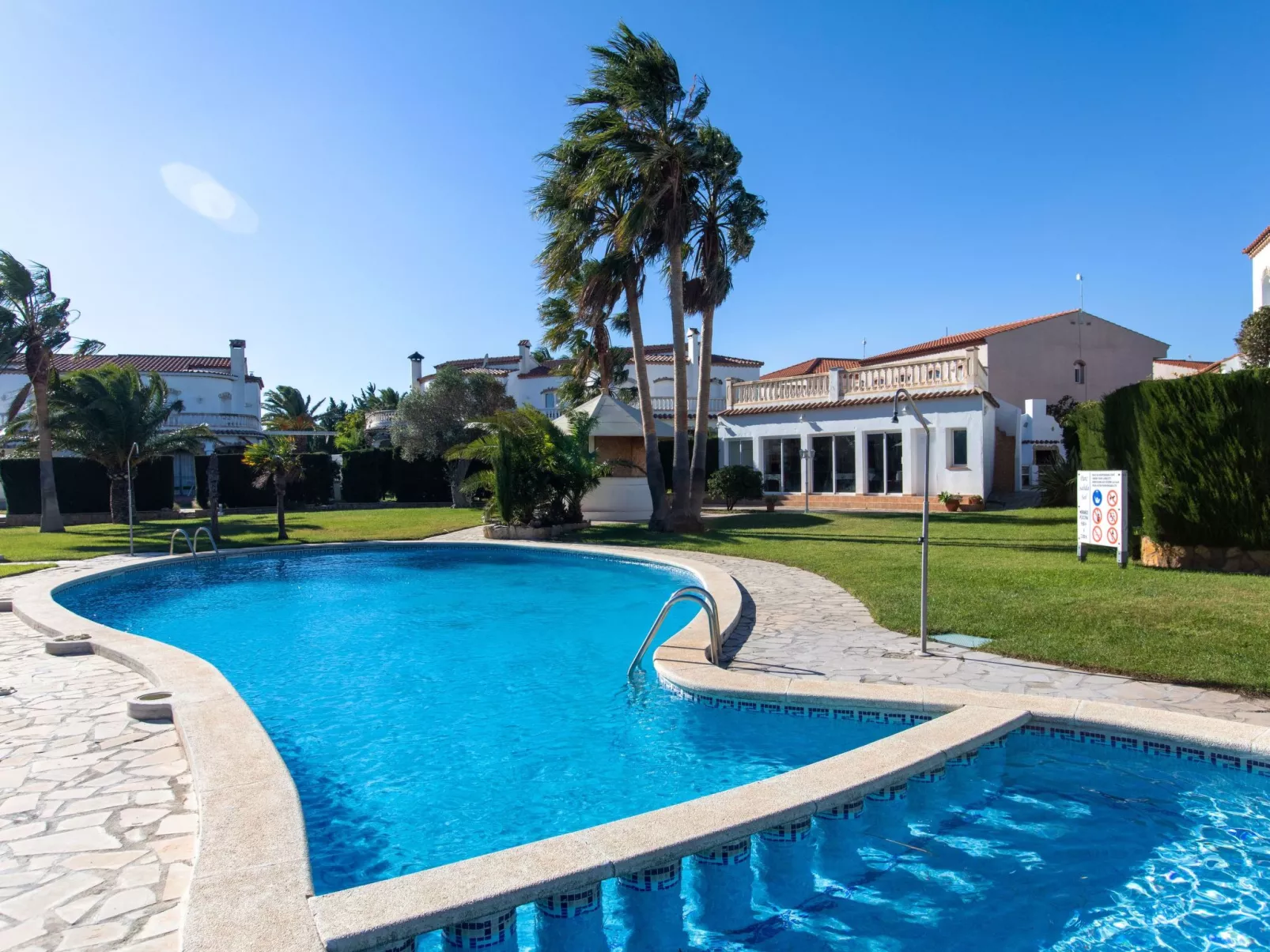 Villa Zefir-Outside