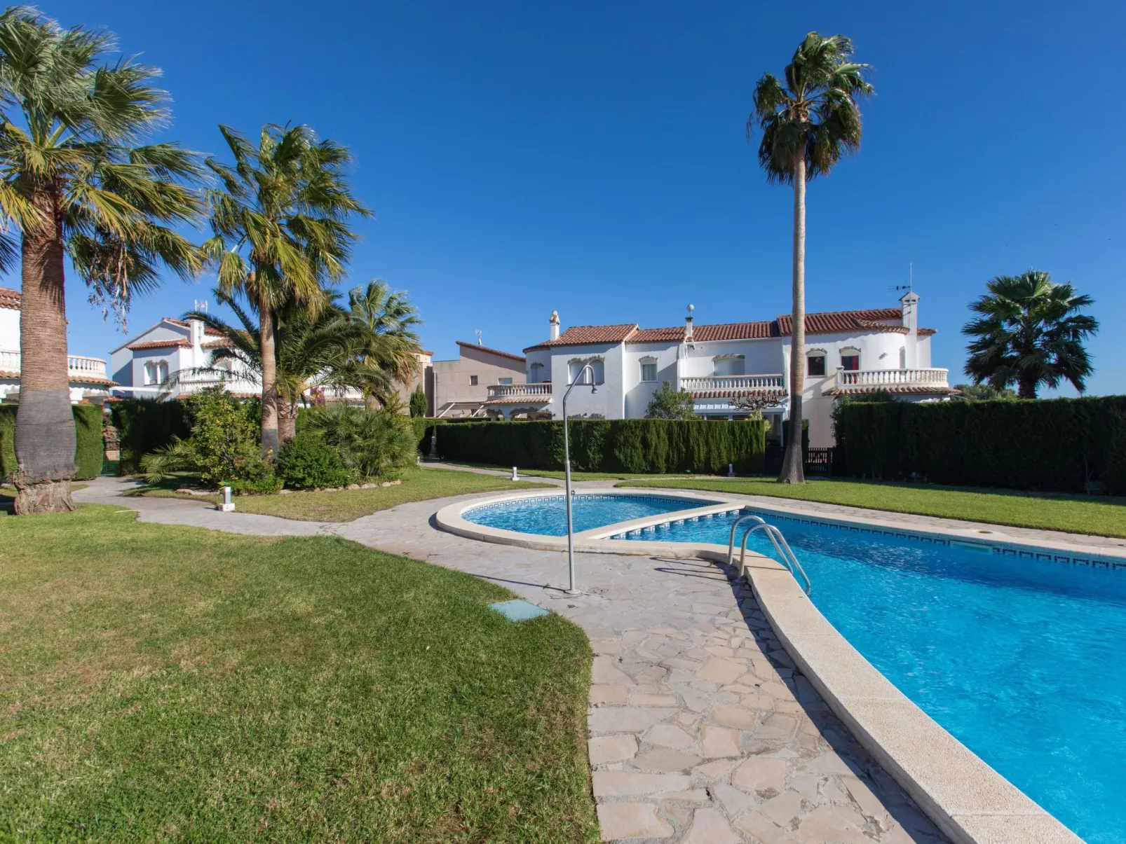 Villa Zefir-Outside