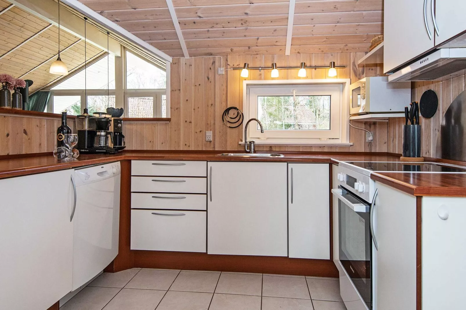 8 person holiday home in Oksbøl-By Traum-Indoor