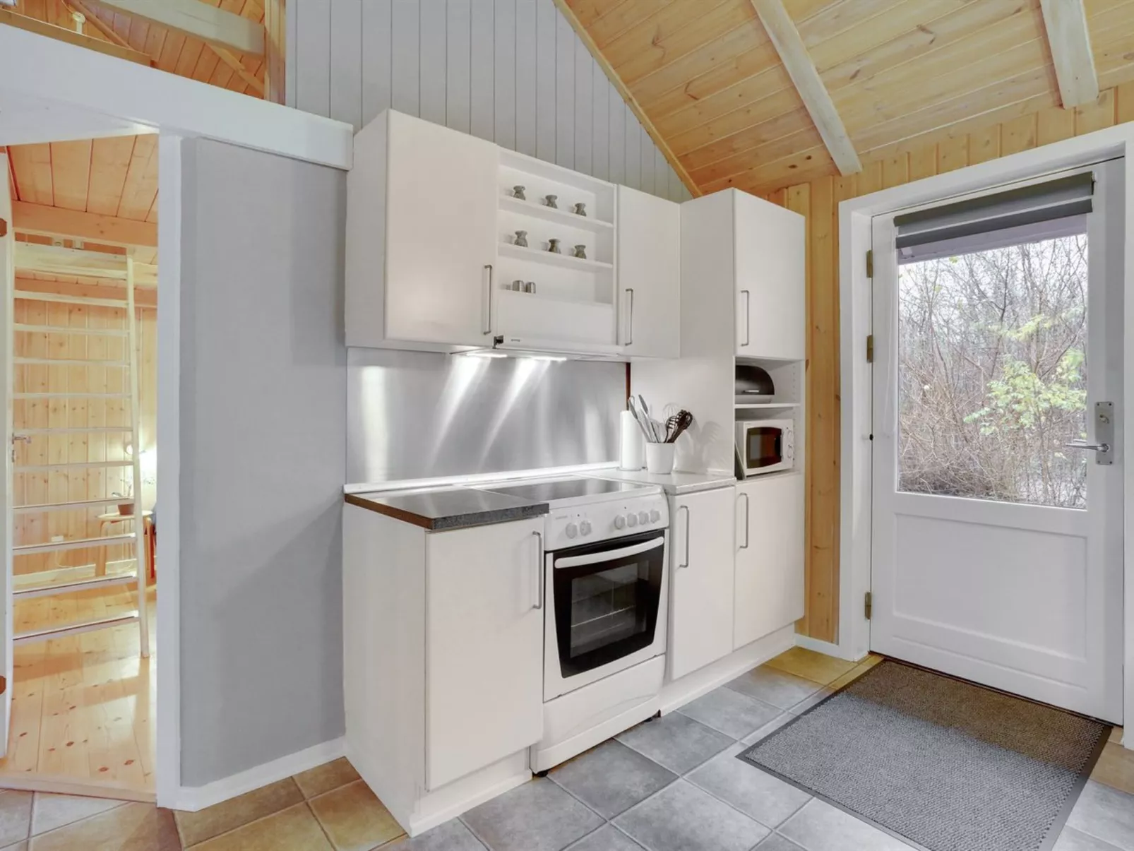 "Heina" - 25km from the sea-Inside