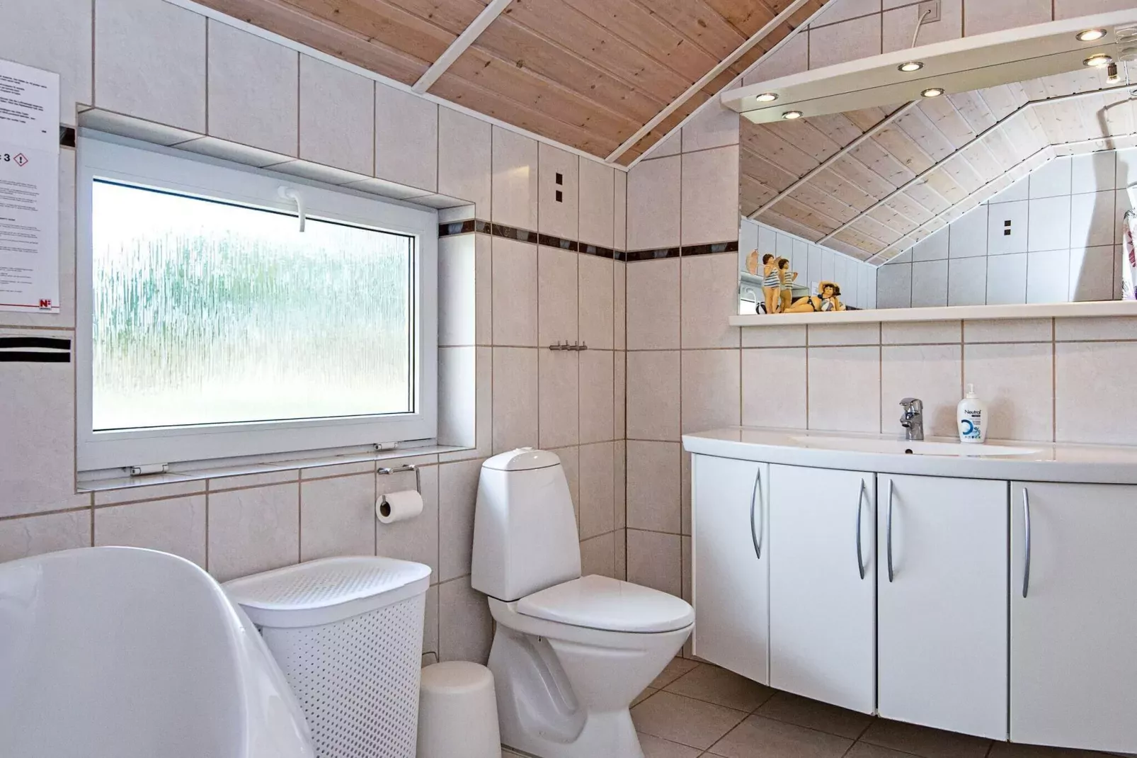 8 person holiday home in Oksbøl-By Traum-Indoor