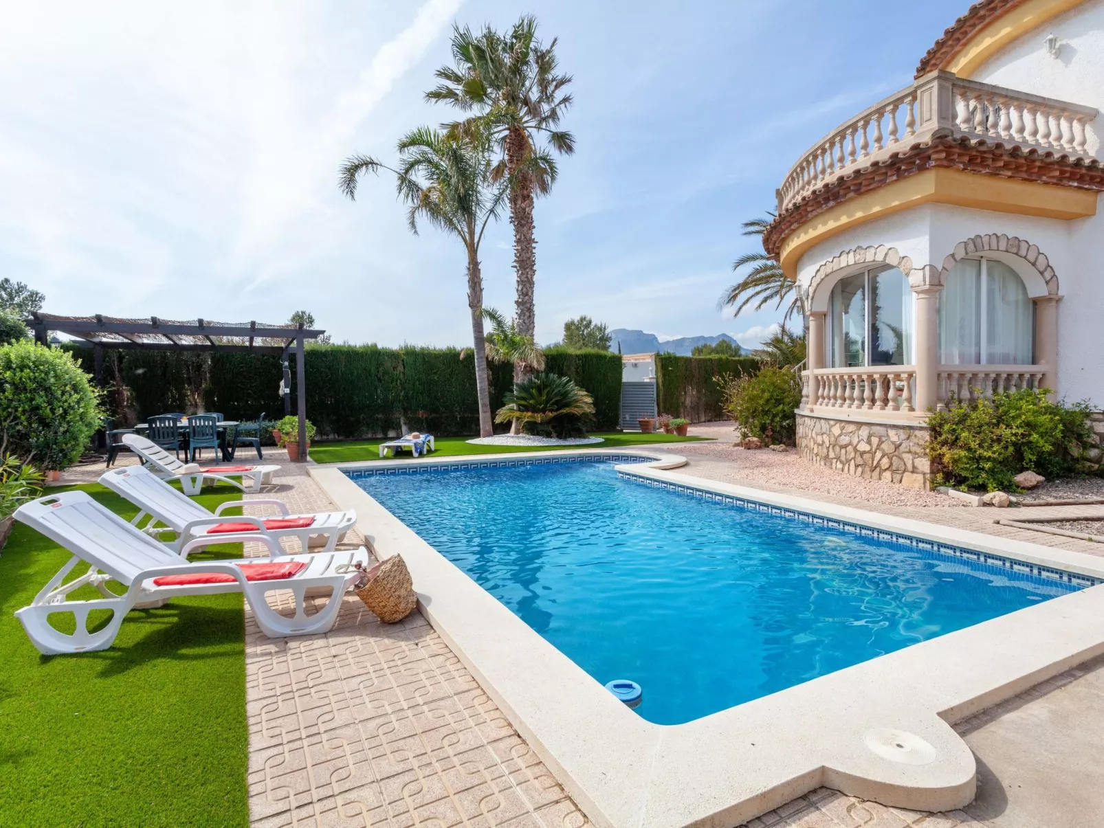 Villa Pasja-Outside