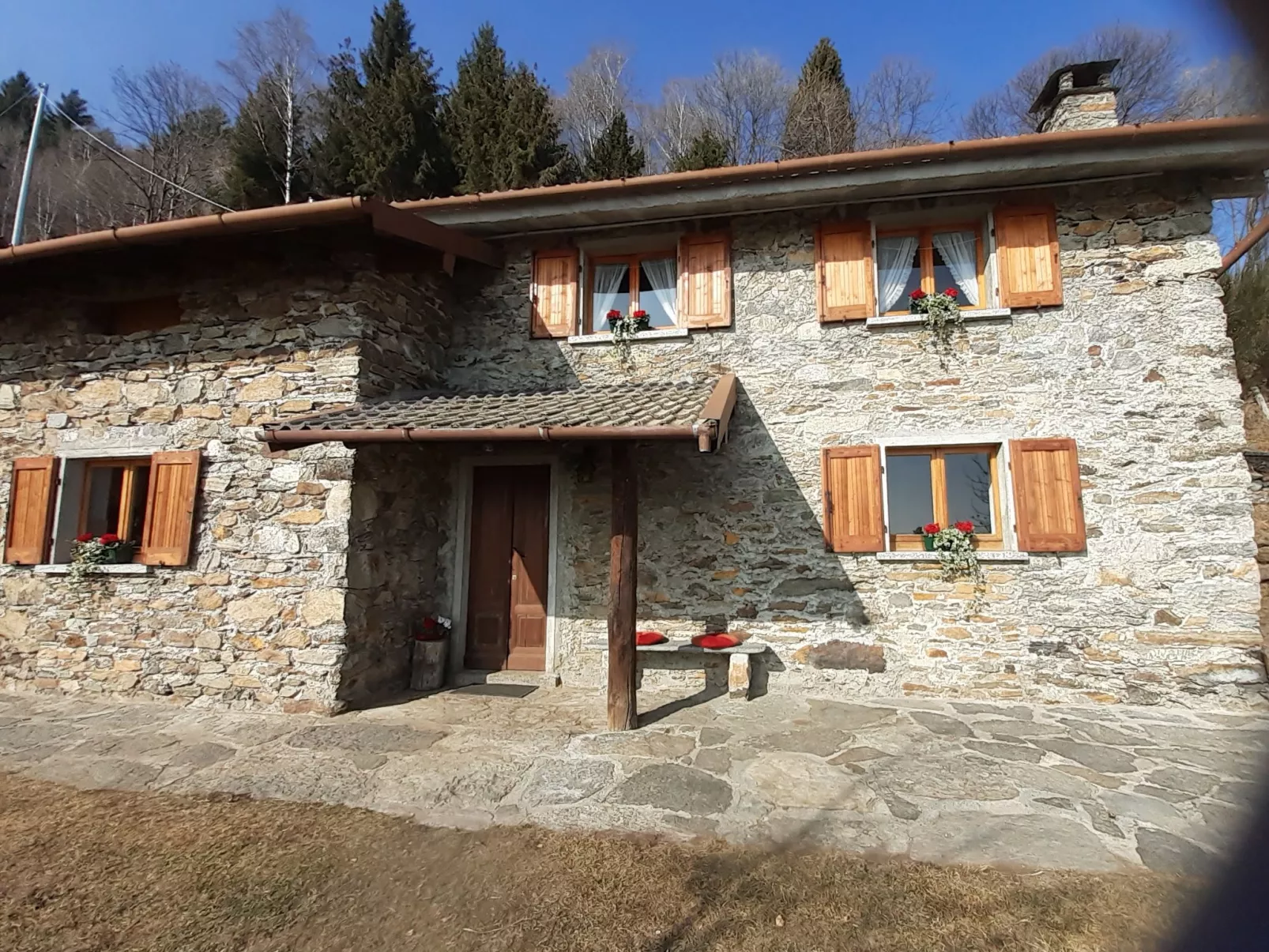 Munt del Nana-Outside