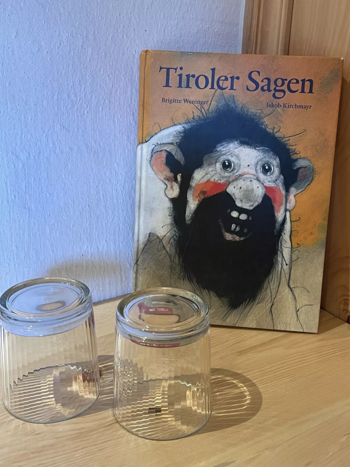 Troadkasten-Drinnen