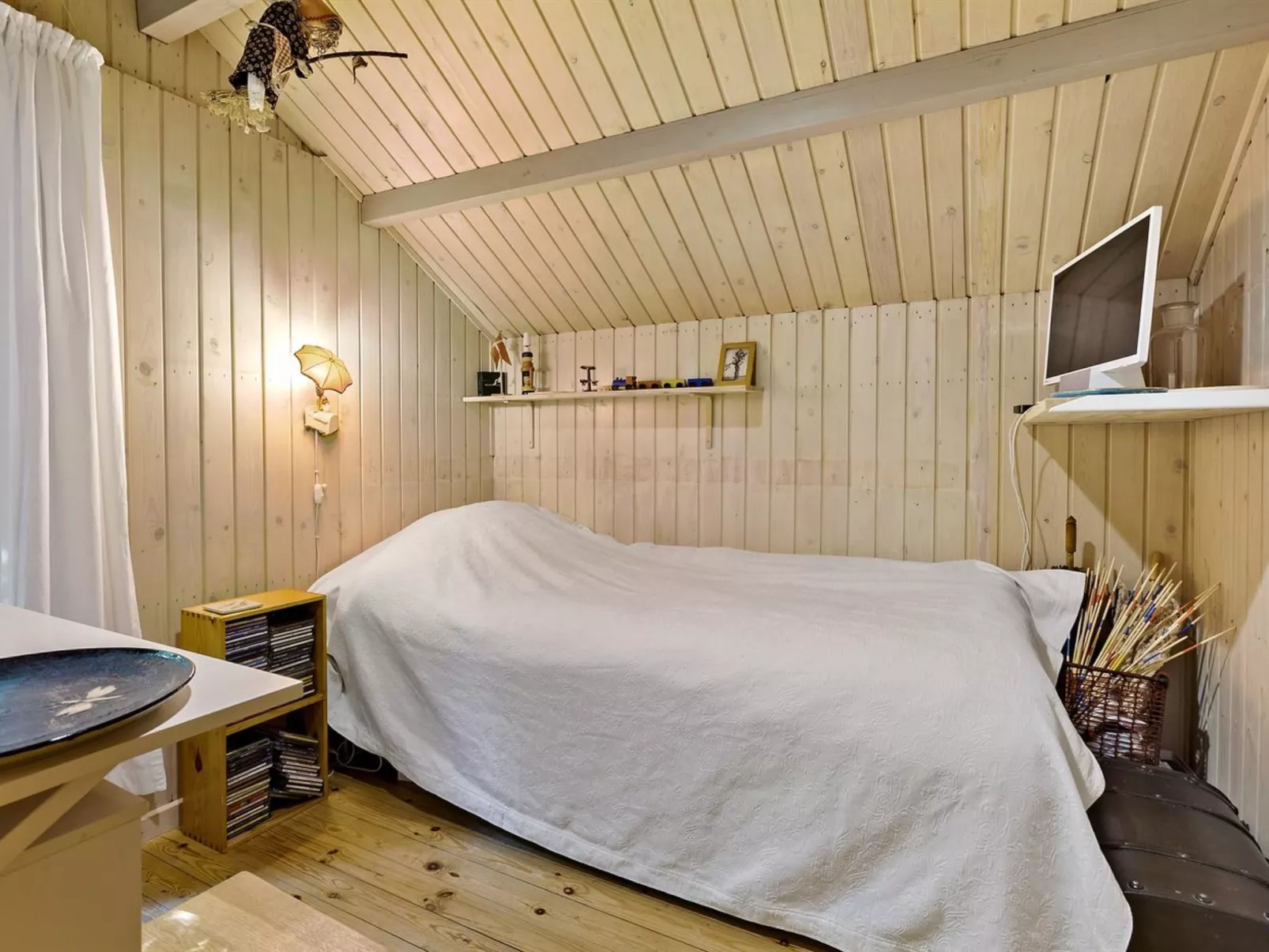 "Iskra" - 900m from the sea-Inside