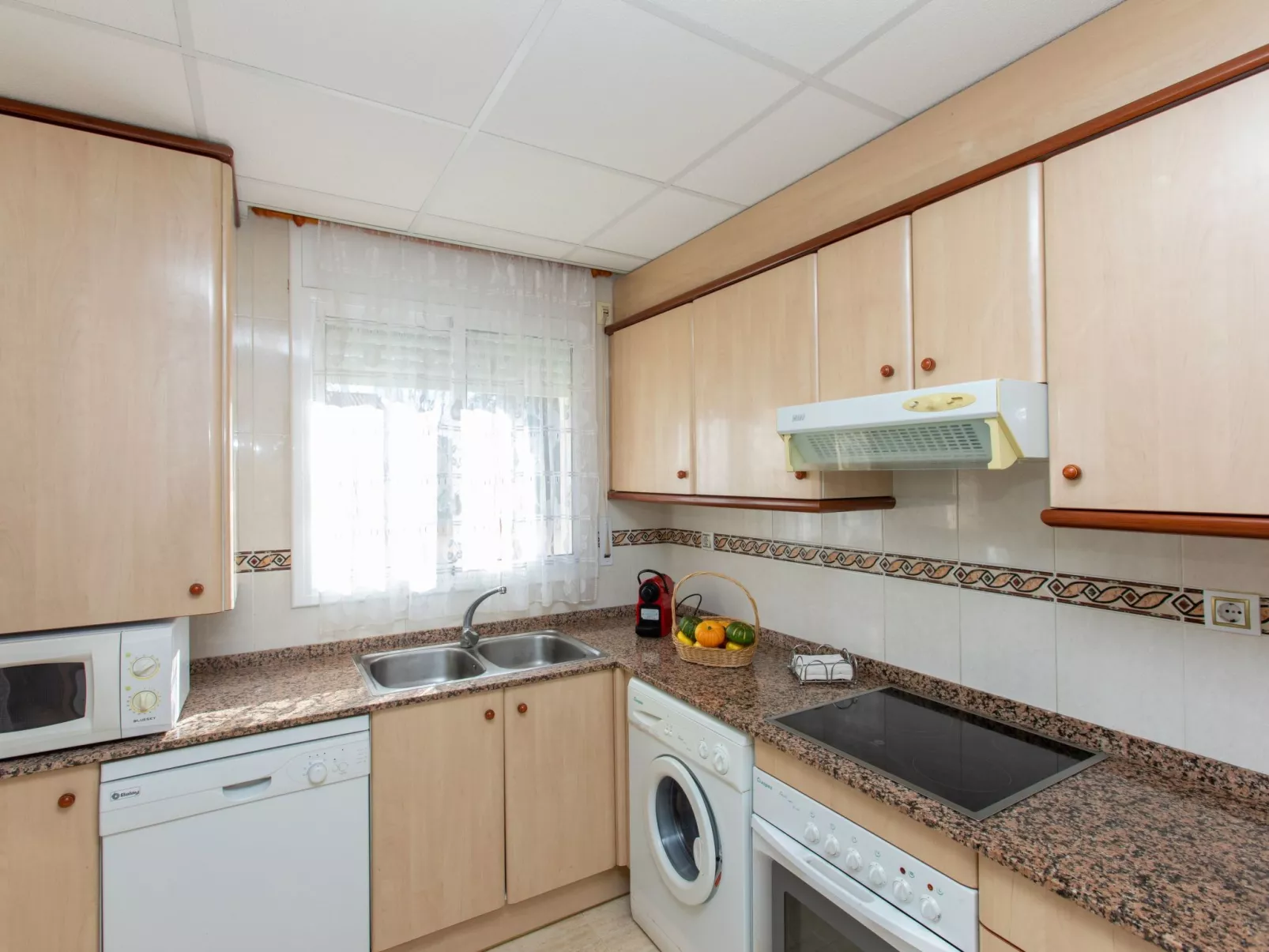 Residencial Eurosol de los Monteros-Drinnen