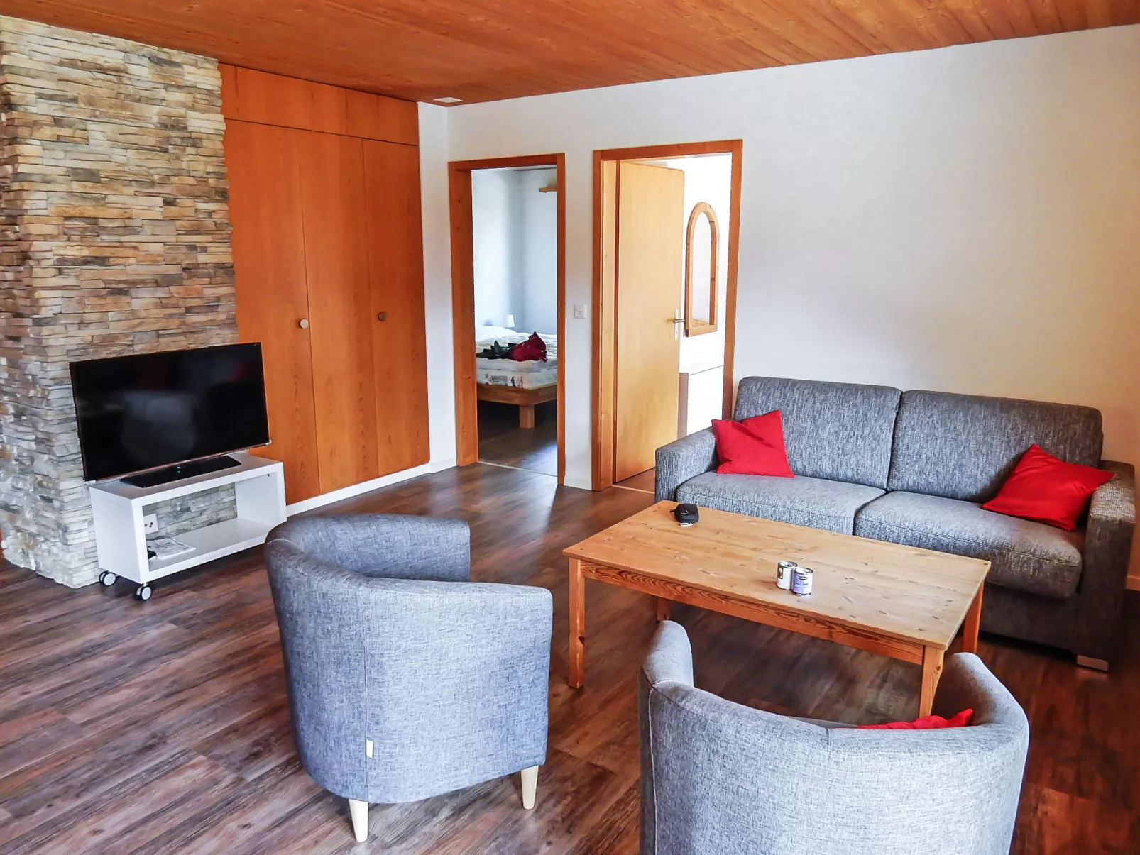 Chalet Bienli Mitte-Dedans