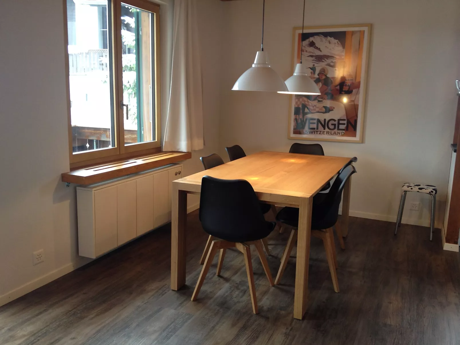 Chalet Bienli Mitte-Dedans