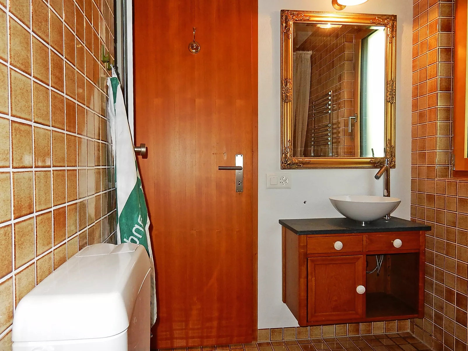 Chalet Bienli Mitte-Dedans