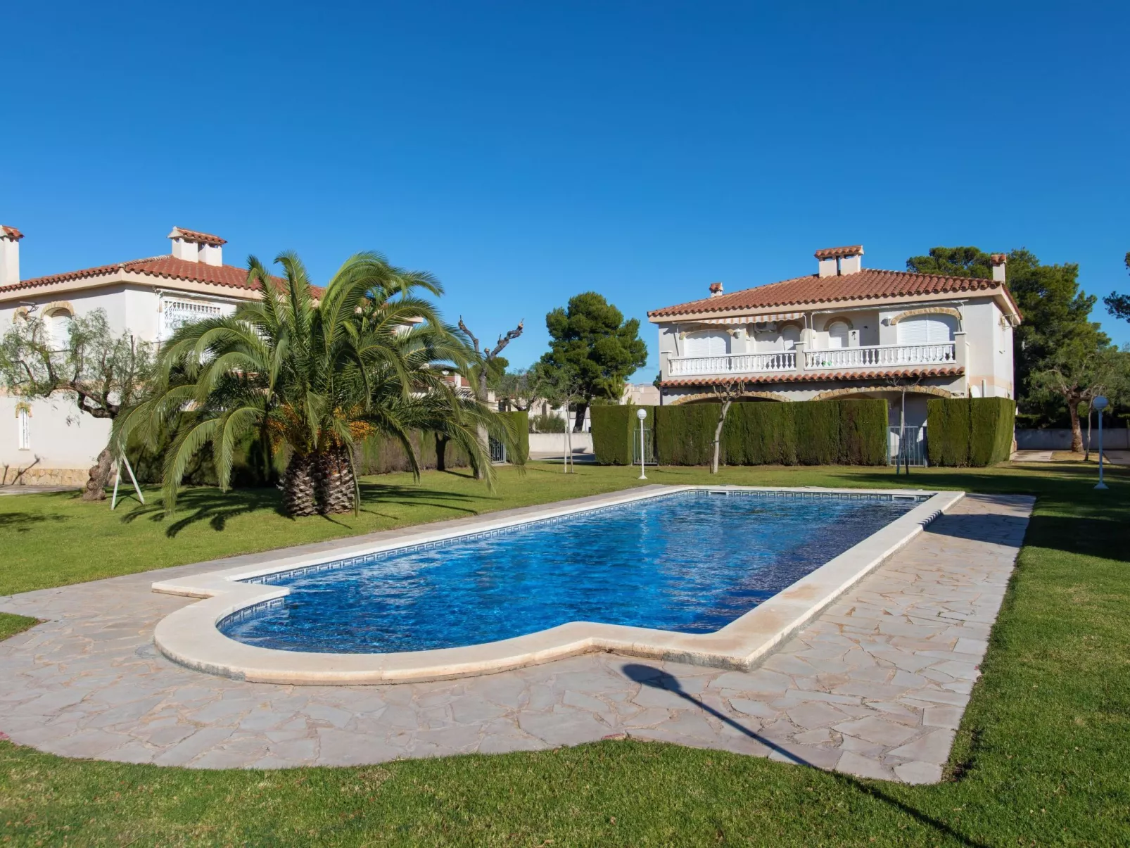 Residencial Eurosol de los Monteros-Draußen