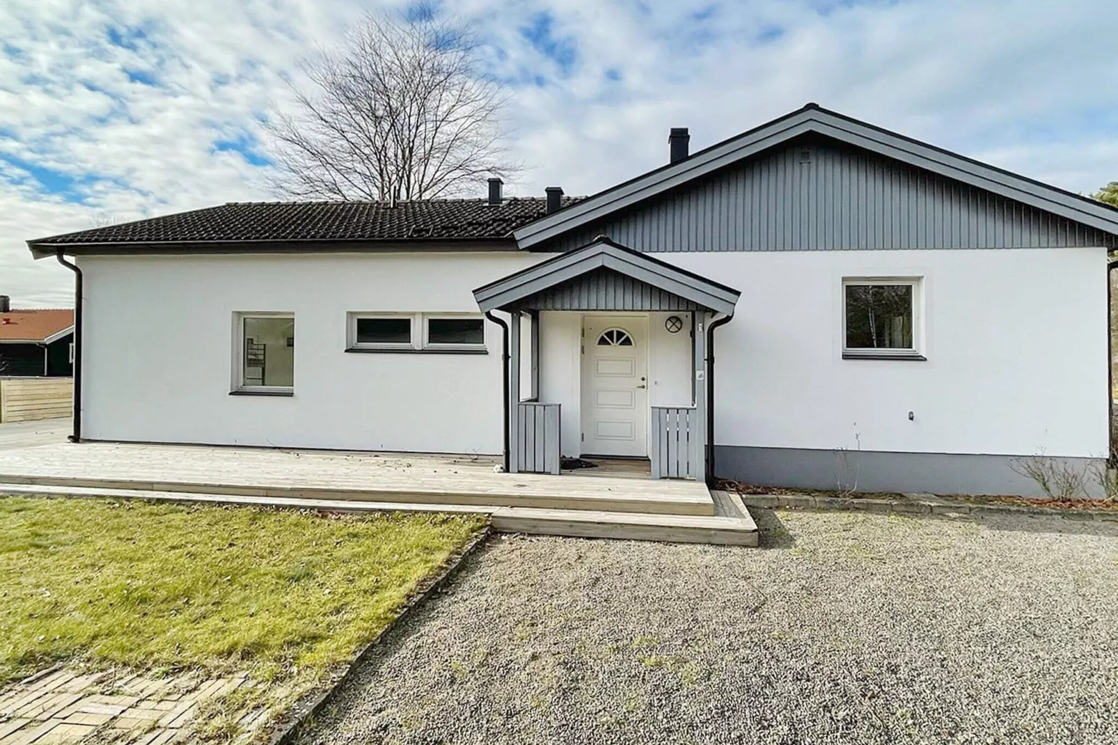 8 person holiday home in YNGSJÖ-By Traum