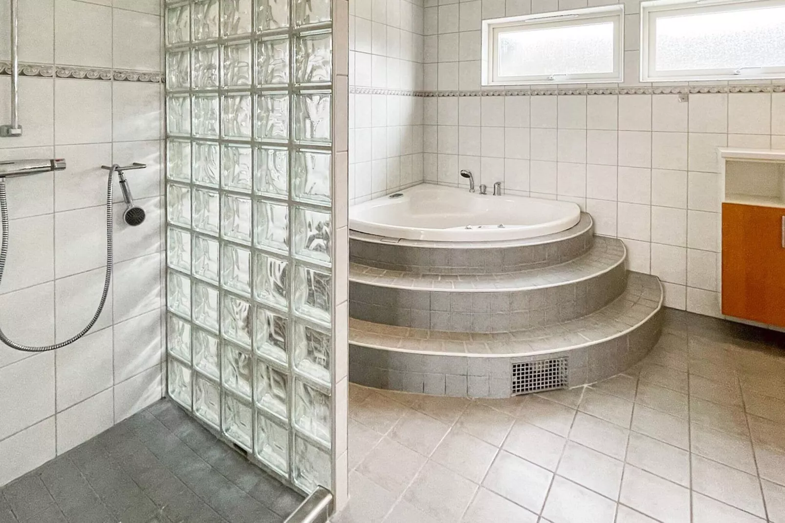 8 person holiday home in YNGSJÖ-By Traum-Indoor