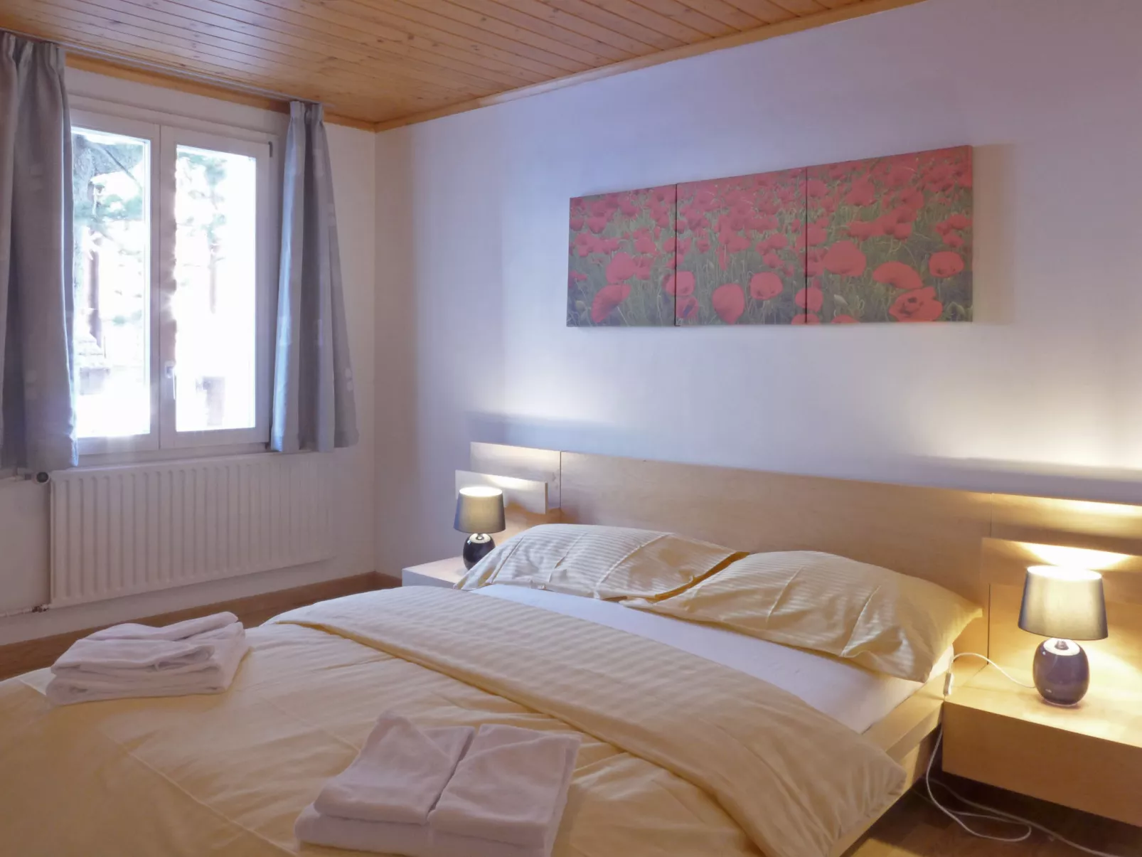Bristol Apt.18-Inside