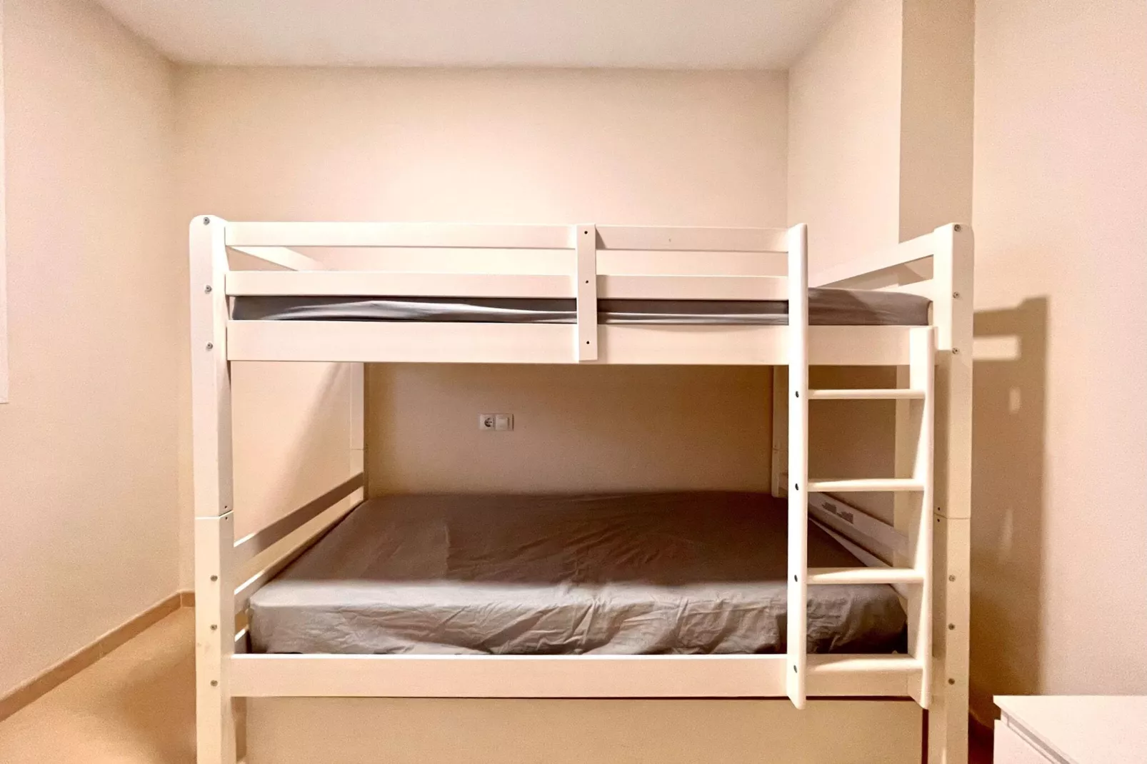 Apto con piscina en Vera playa - Bedroom