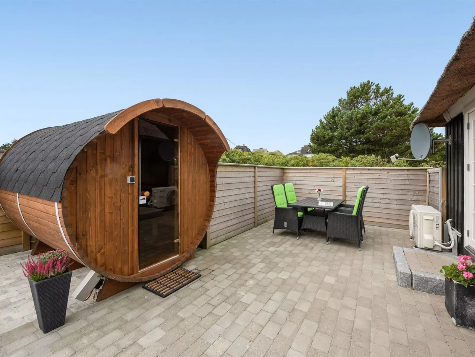 "Ulva" - 400m from the sea-Outside