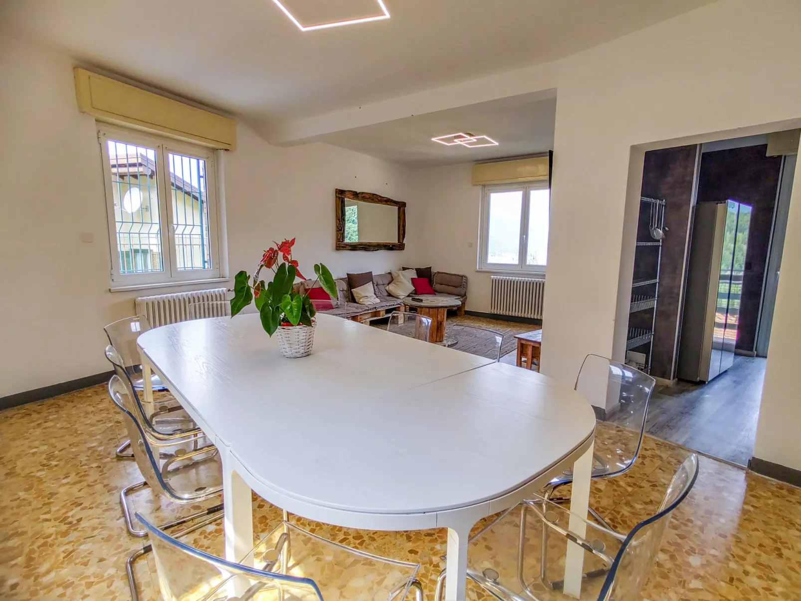 Villa Canonica-Inside