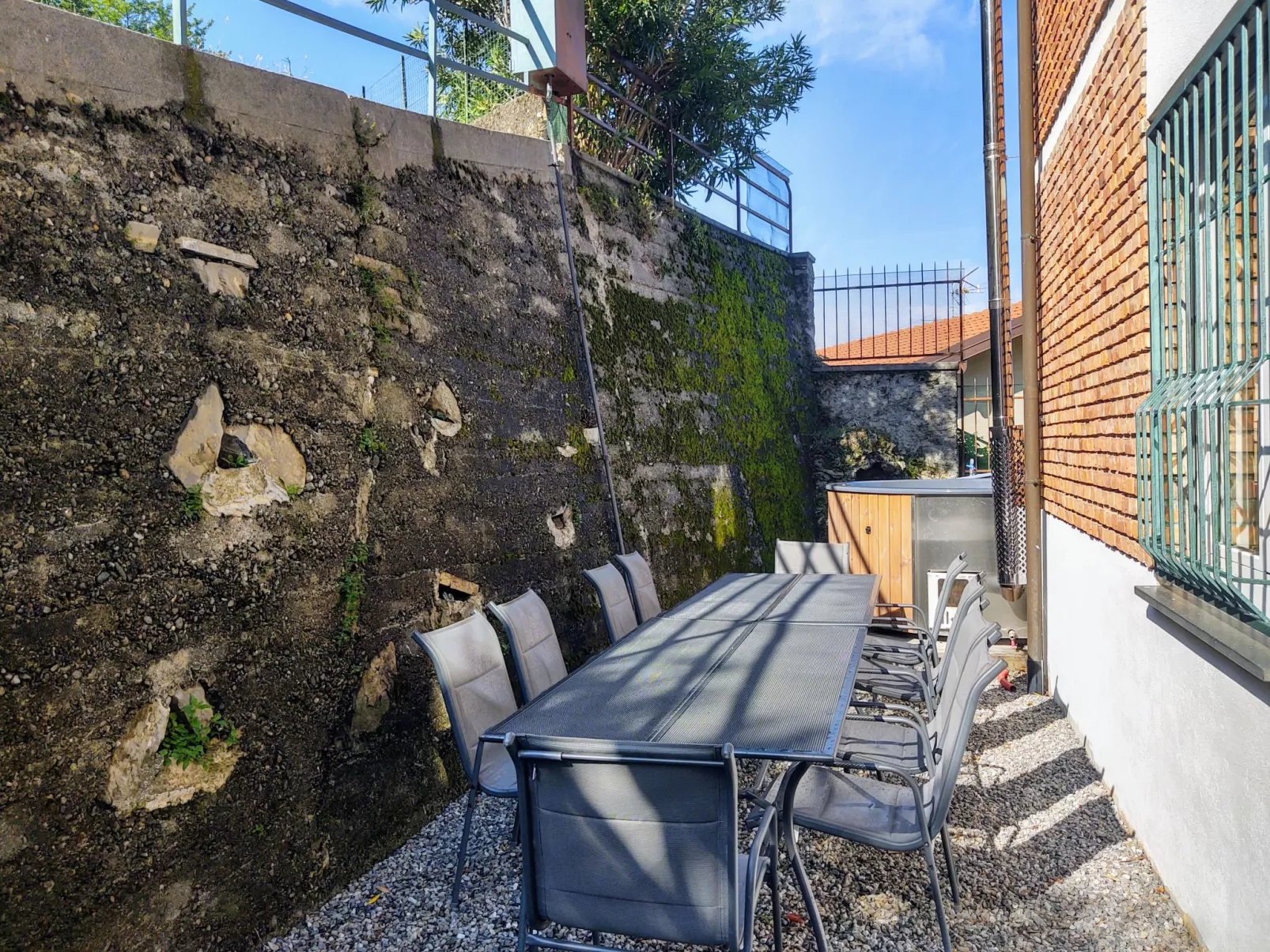 Villa Canonica-Outside