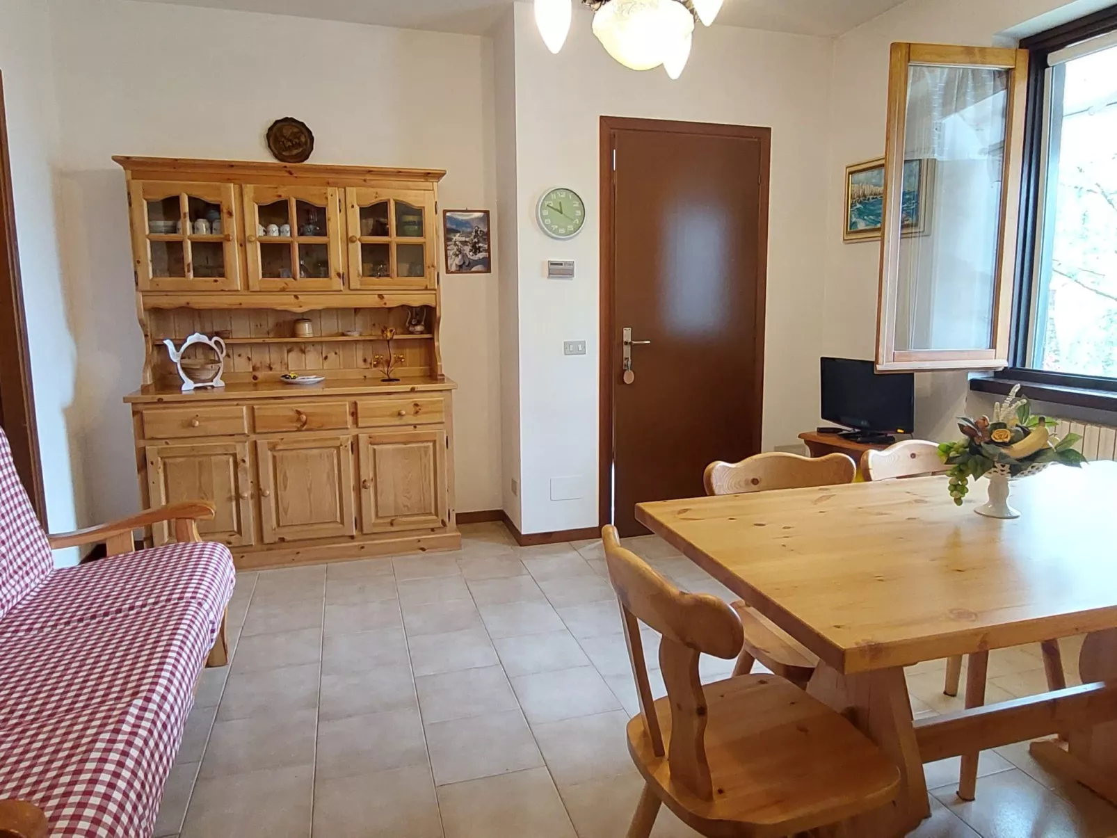 Nel Castagneto-Inside